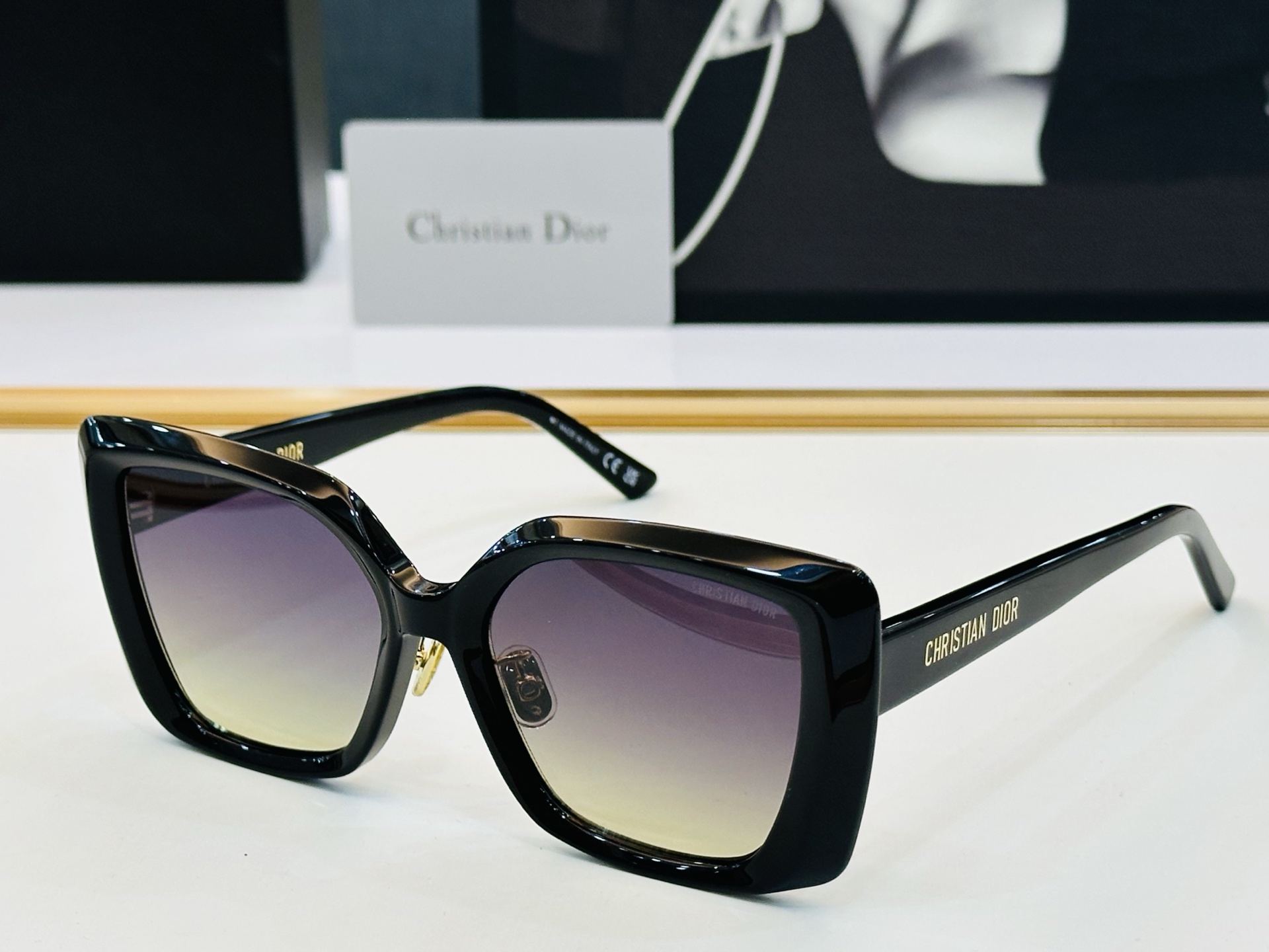 🔻🔻🔻DIO* 迪家 B3F Size：55口17-145 春夏款墨镜 😎🔆 一 搭配镜腿精致 质量上佳