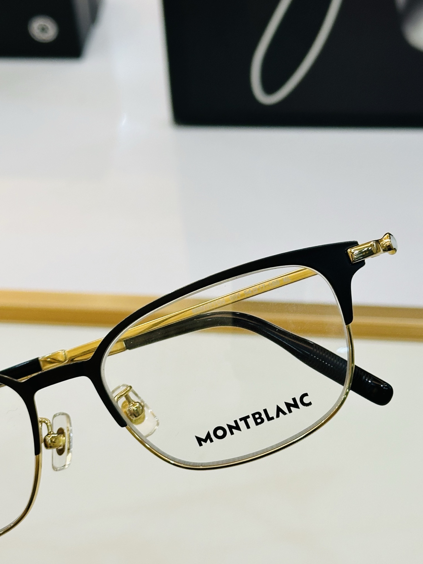 官网新品 MONTBLANC 万宝龙 MB0374OA Size：54口16-150 做工精良 👍👍J 