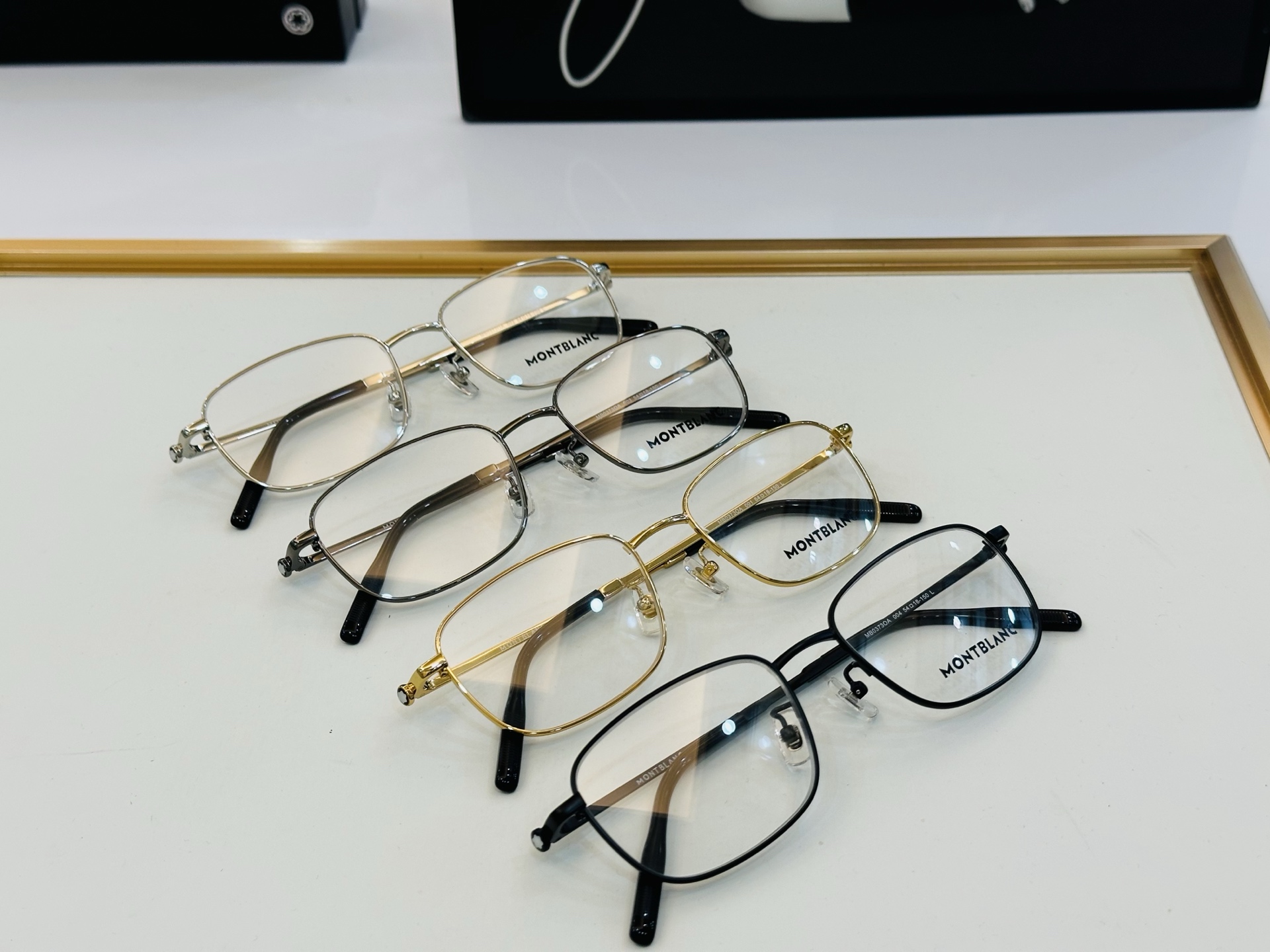 官网新品 MONTBLANC 万宝龙 MB0373OA Size：54口18-150 做工精良 👍👍J 