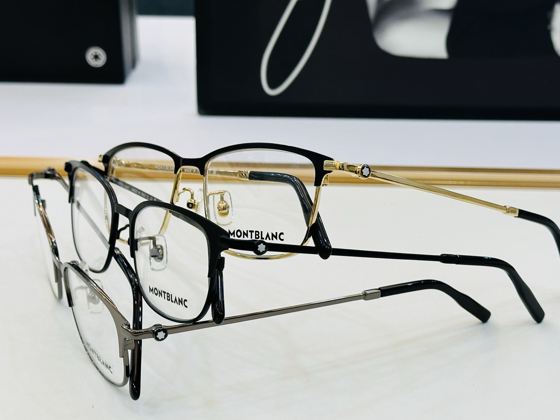 官网新品 MONTBLANC 万宝龙 MB0377OJ Size：54口17-150 做工精良 👍👍J 