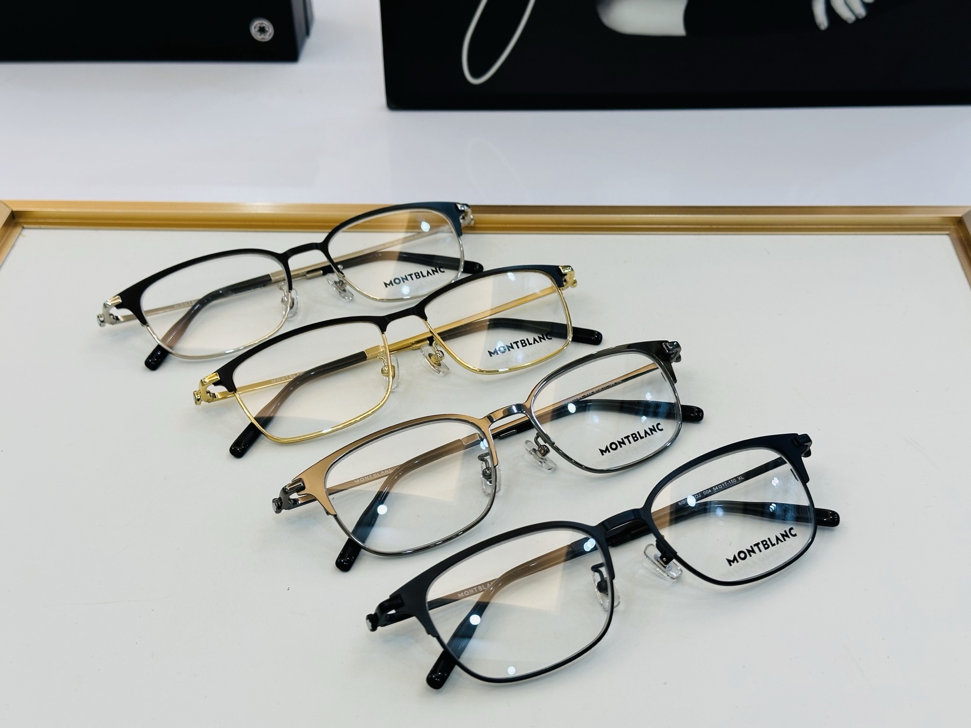 官网新品 MONTBLANC 万宝龙 MB0377OJ Size：54口17-150 做工精良 👍👍J 