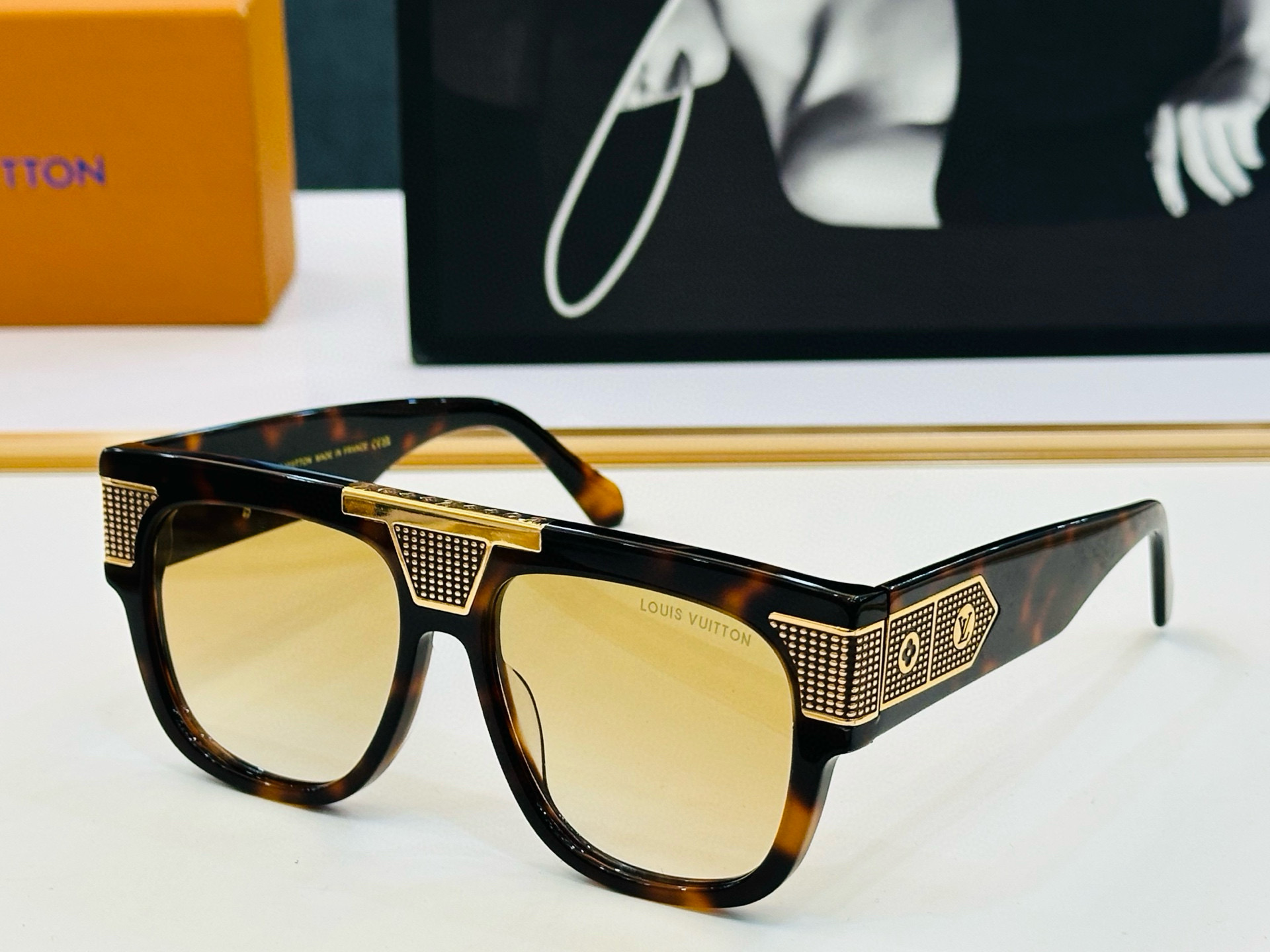 路易家 🎩Z2008U Size：56口16-153 充满活力的 展现独特个性🌟展现大气的你 J高品质 