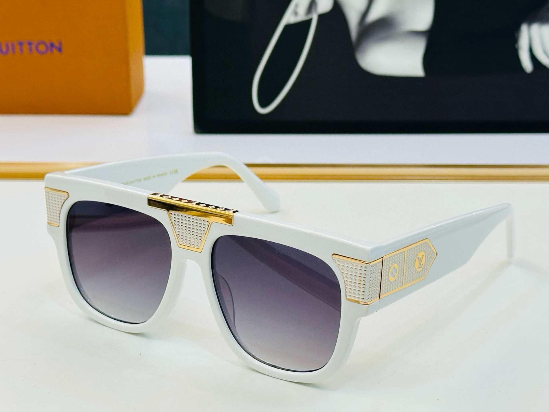 路易家 🎩Z2008U Size：56口16-153 充满活力的 展现独特个性🌟展现大气的你 J高品质 