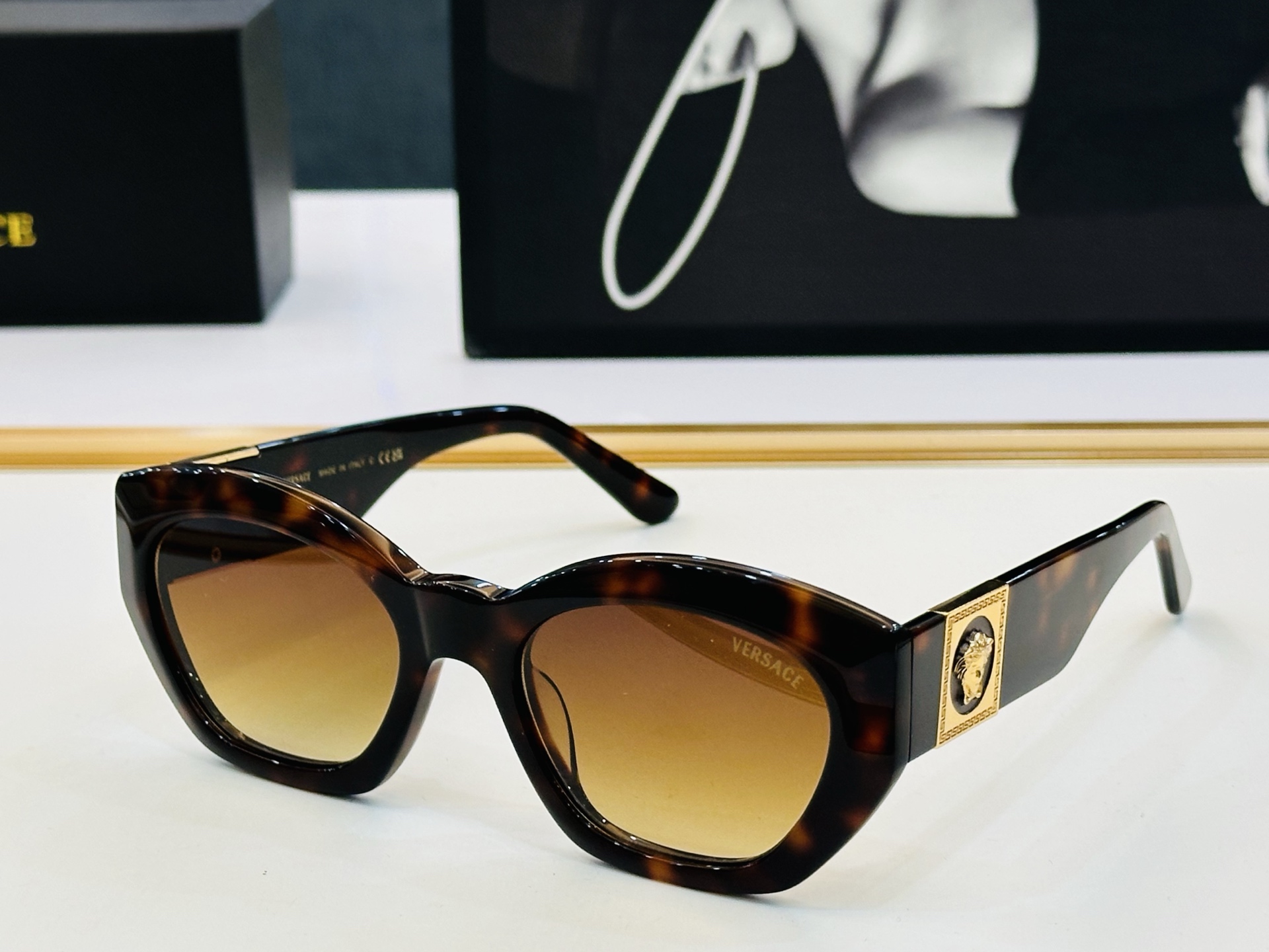 🎉🎉范思家 VERSACE✨MOD：420 Size：53口20-145 ✨J有范