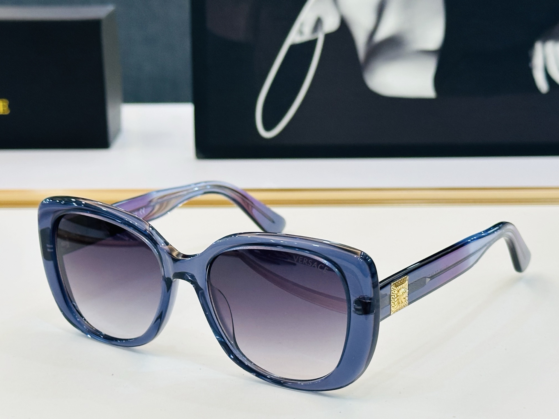 🎉🎉范思家 VERSACE✨✨✨MODEL：VE3468 Size：54口18-145 ✨Z有范