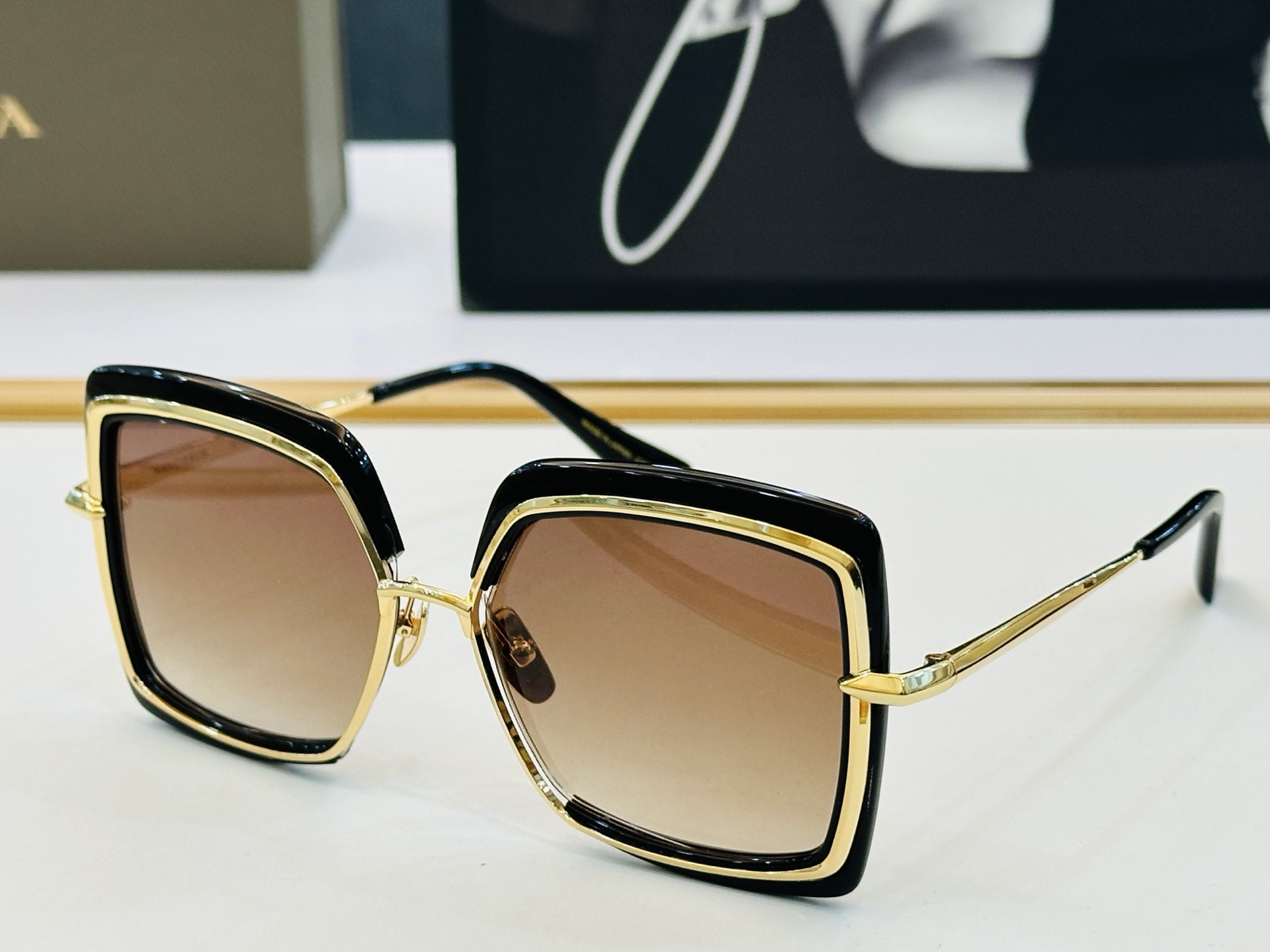 官网款 DlT* 迪塔 DTS503 Size：58口16-145 意大利最新原单货 [得意][得意]男