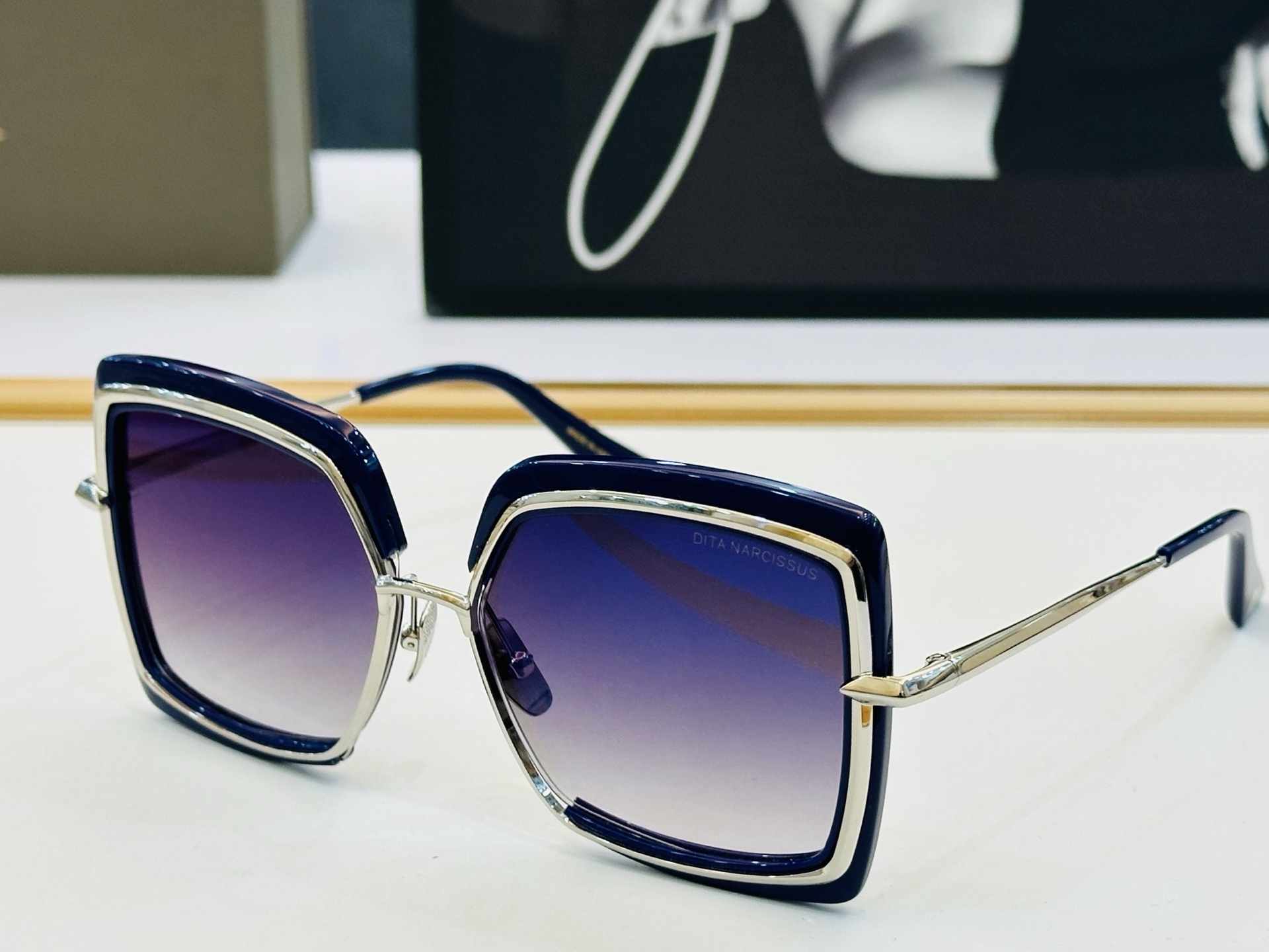 官网款 DlT* 迪塔 DTS503 Size：58口16-145 意大利最新原单货 [得意][得意]男