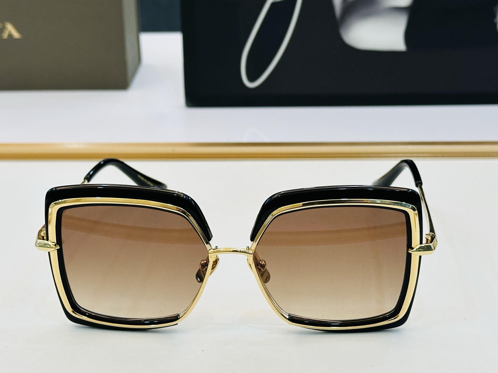 官网款 DlT* 迪塔 DTS503 Size：58口16-145 意大利最新原单货 [得意][得意]男