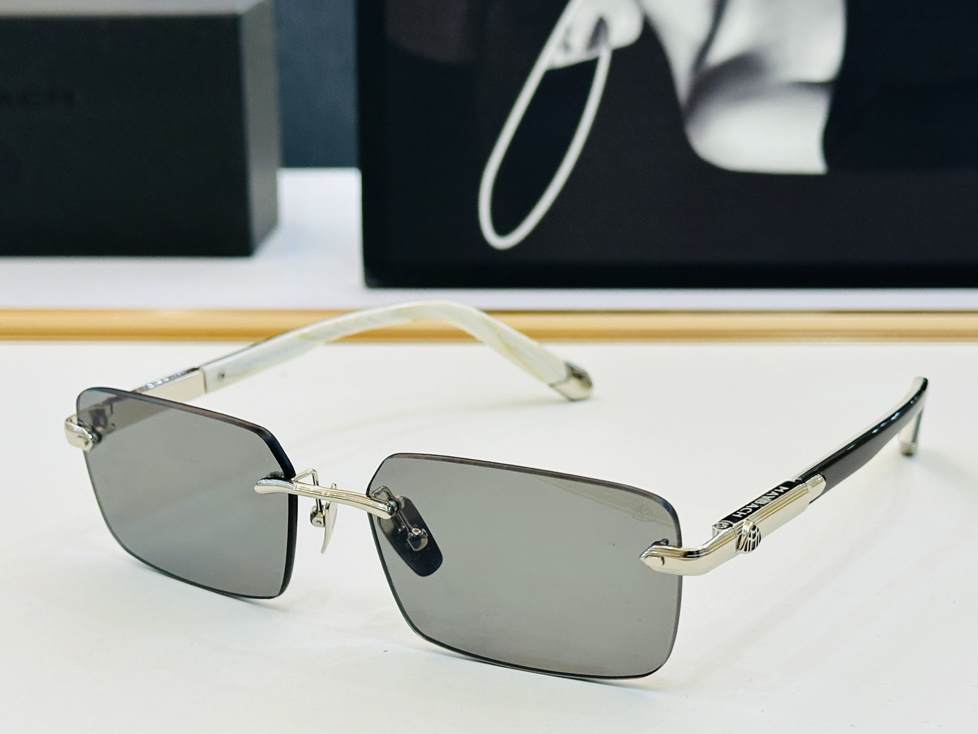 高品质 迈巴赫 🎉🎉做工精美💕💕MAYBAC*H Z36 Size：57口18-145 质感十足 A👍高