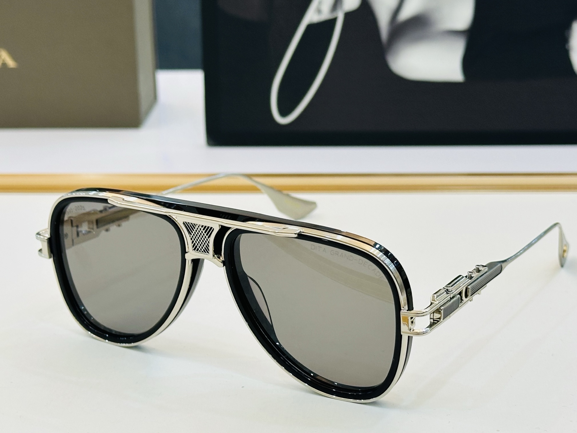 官网款 DlT* 迪塔 DTS460 Size：56口18-140意大利最新原单货 [得意][得意]男款