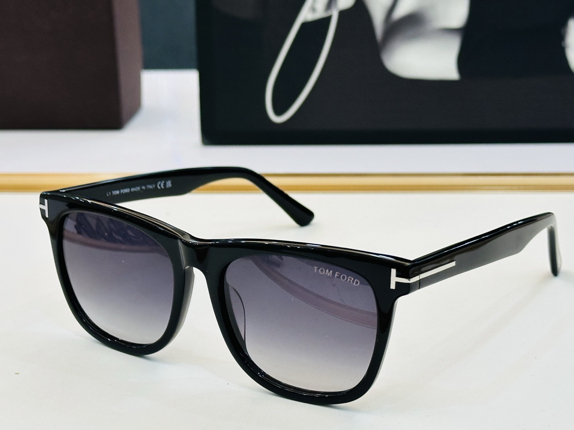 🎉TOM FOR*🎉汤姆家 Model: FT1099 Size：52口19-145 时尚框 板材太阳镜