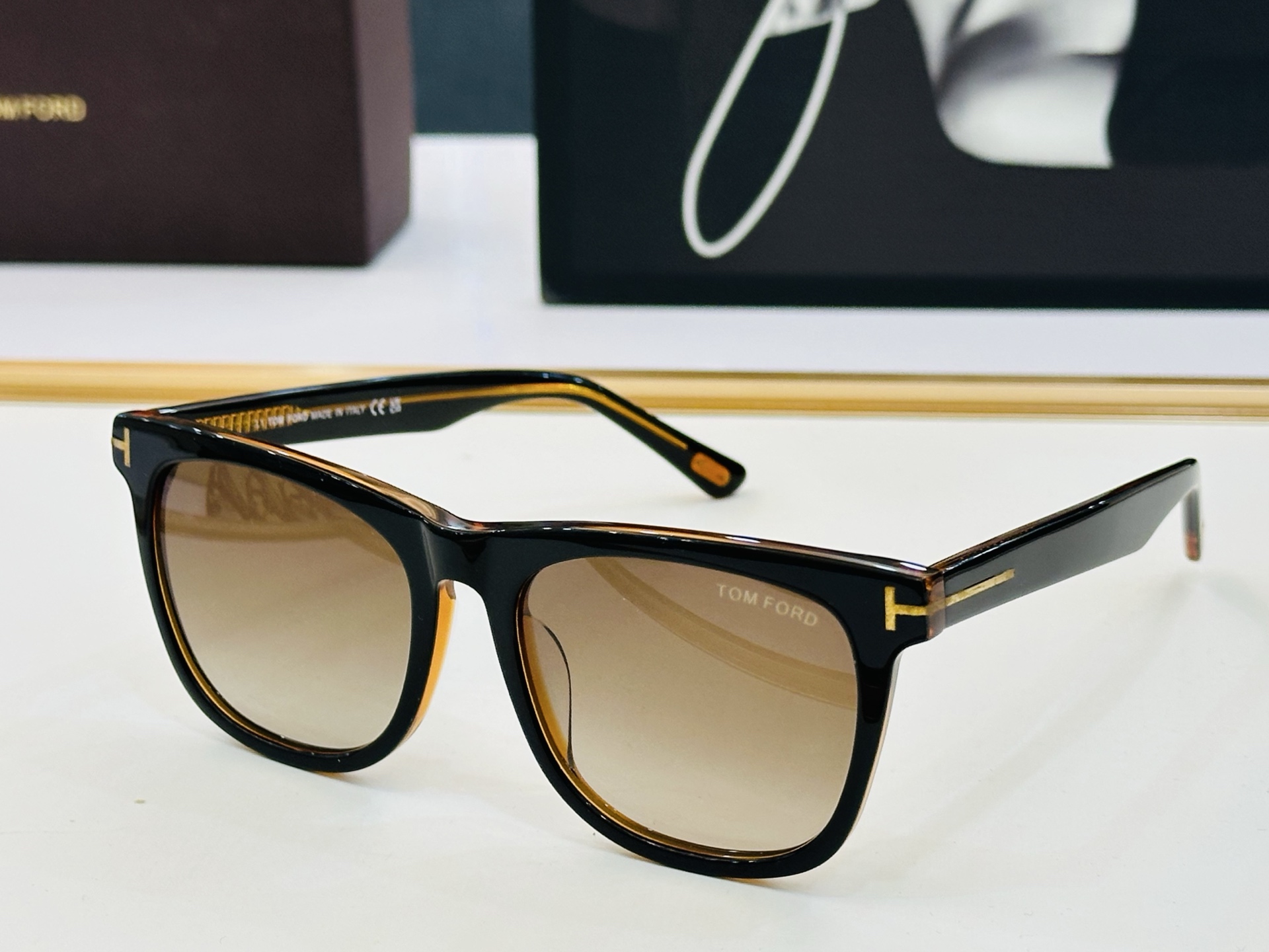 🎉TOM FOR*🎉汤姆家 Model: FT1099 Size：52口19-145 时尚框 板材太阳镜