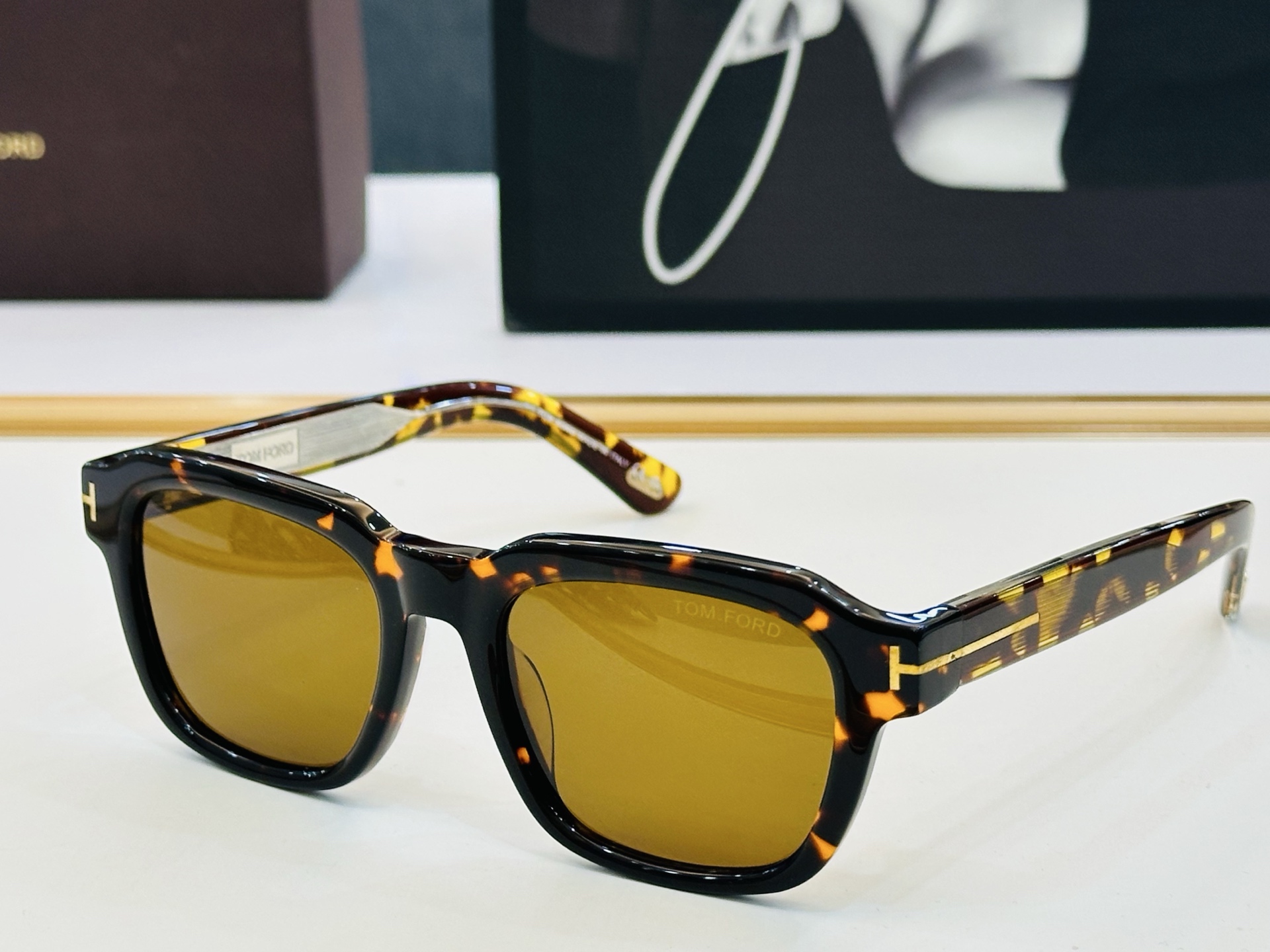 🎉TOM FOR*🎉汤姆家 Model: FT1226 Size：51口20-140 时尚框 板材太阳镜