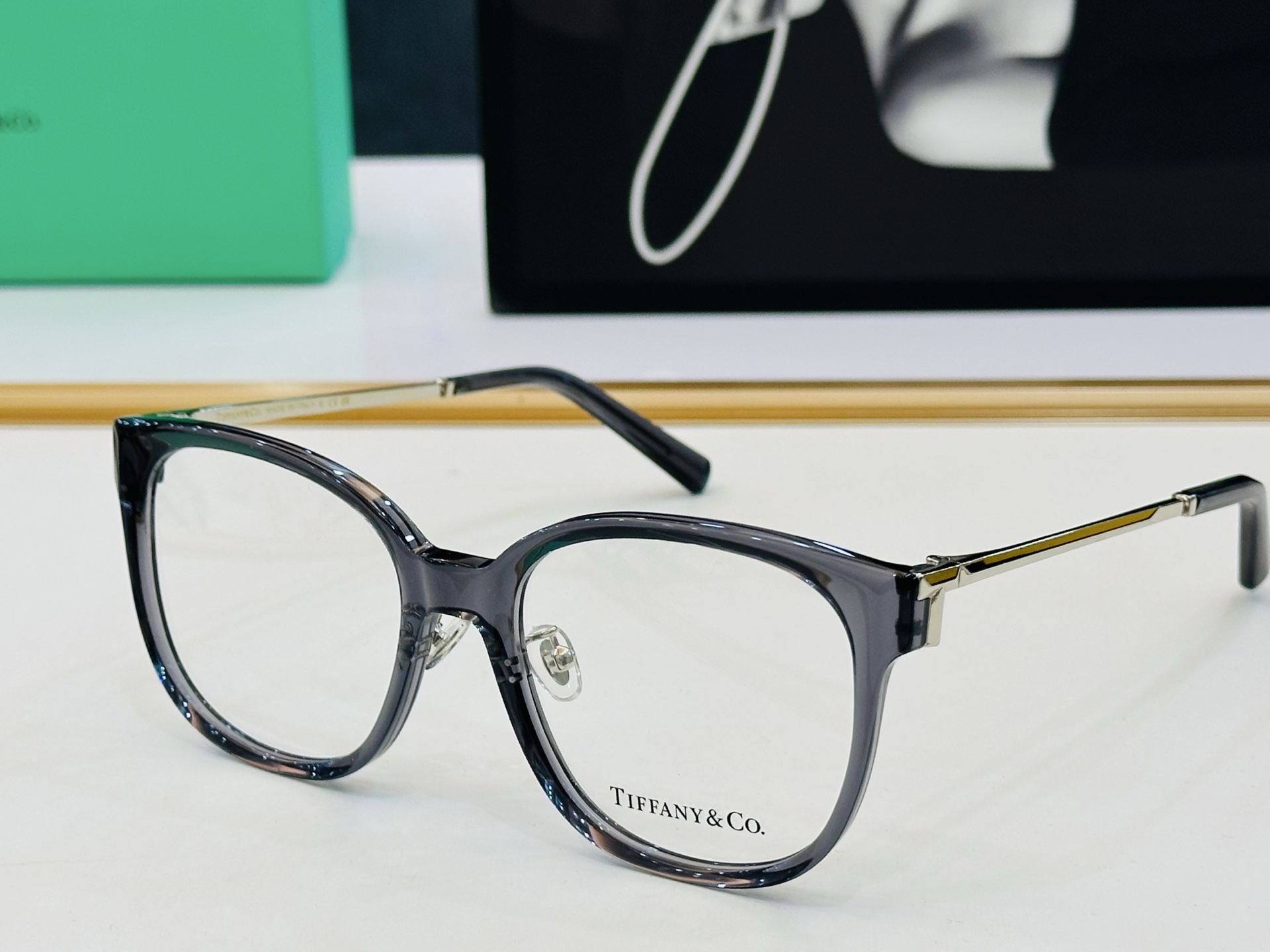 蒂芙家 Tiffany & CO. TF2240 Size：55口19-140 时尚太阳镜架 👍b多色可