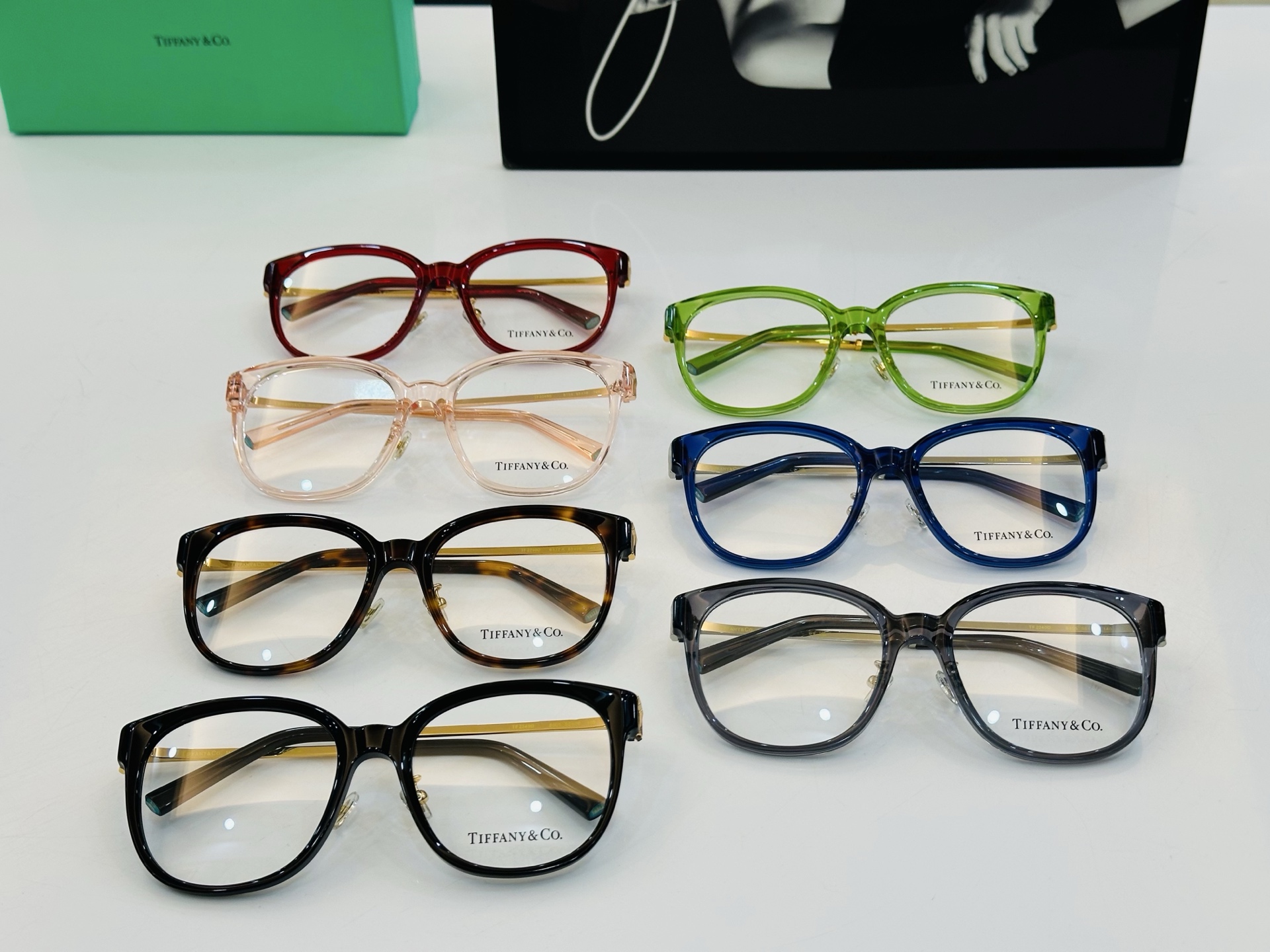 蒂芙家 Tiffany & CO. TF2240 Size：55口19-140 时尚太阳镜架 👍b多色可