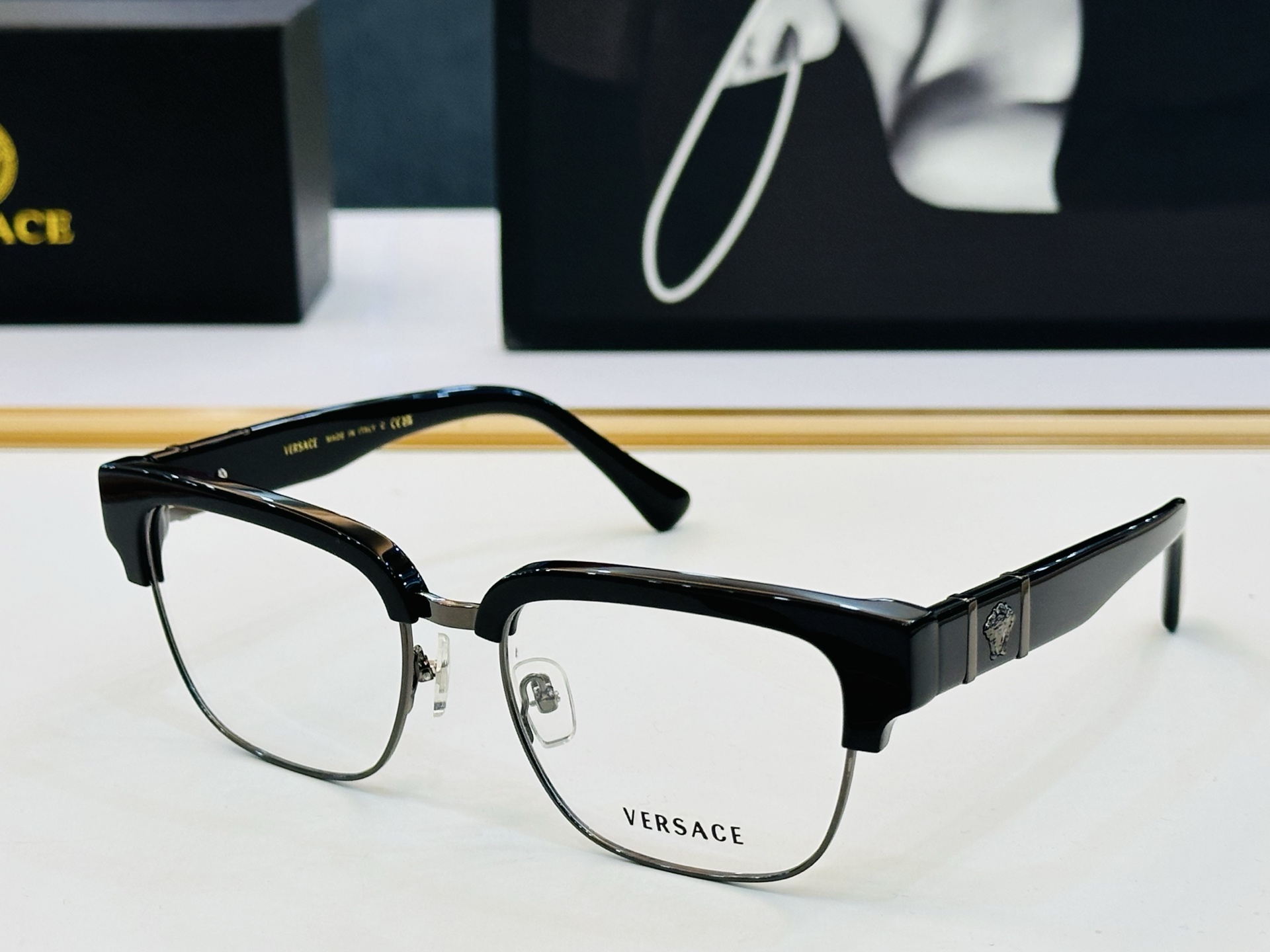 🎉🎉范思家 VERSACE✨✨✨MODEL：VE3348 Size：55口18-140 ✨b有范