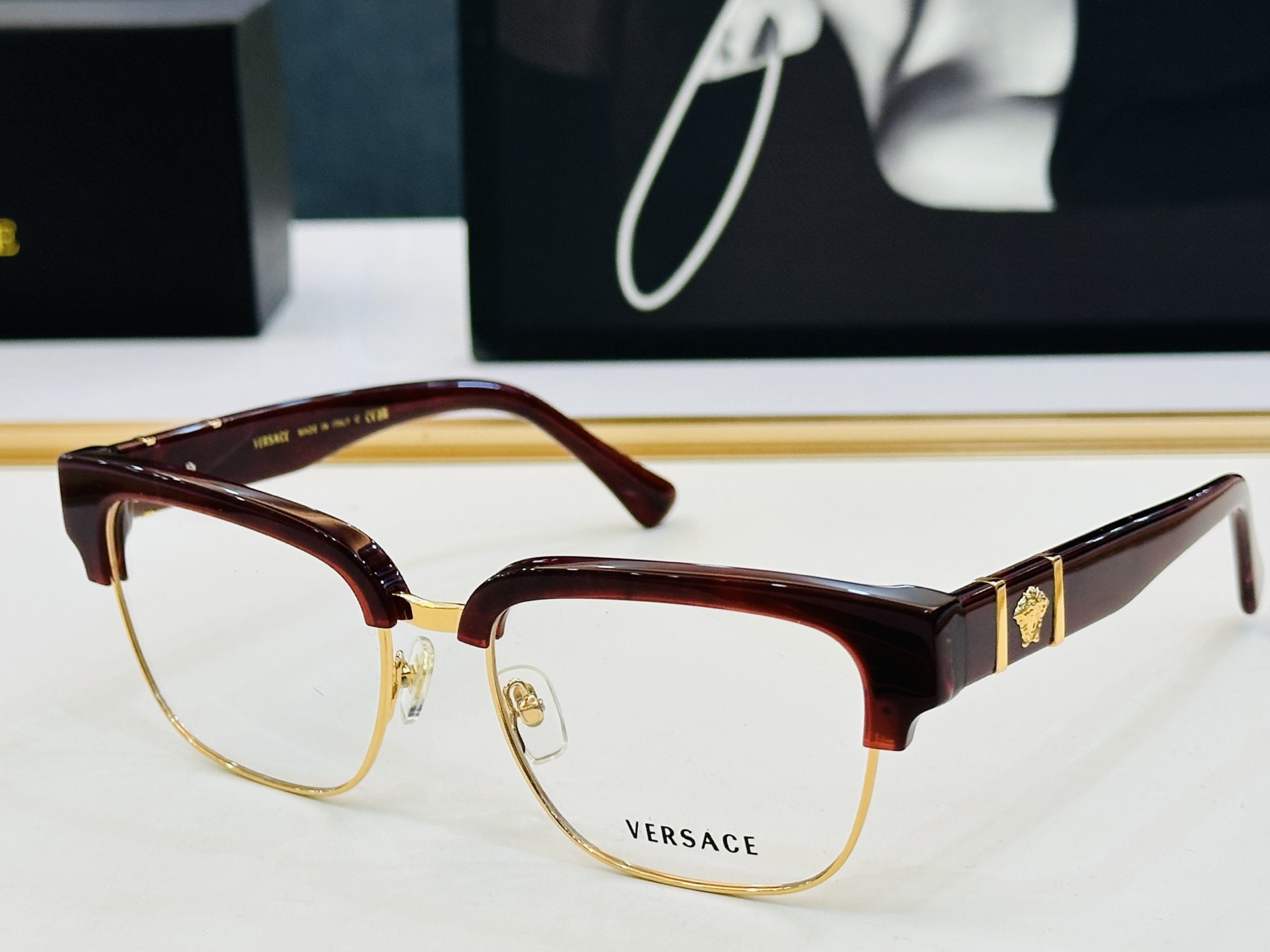 🎉🎉范思家 VERSACE✨✨✨MODEL：VE3348 Size：55口18-140 ✨b有范