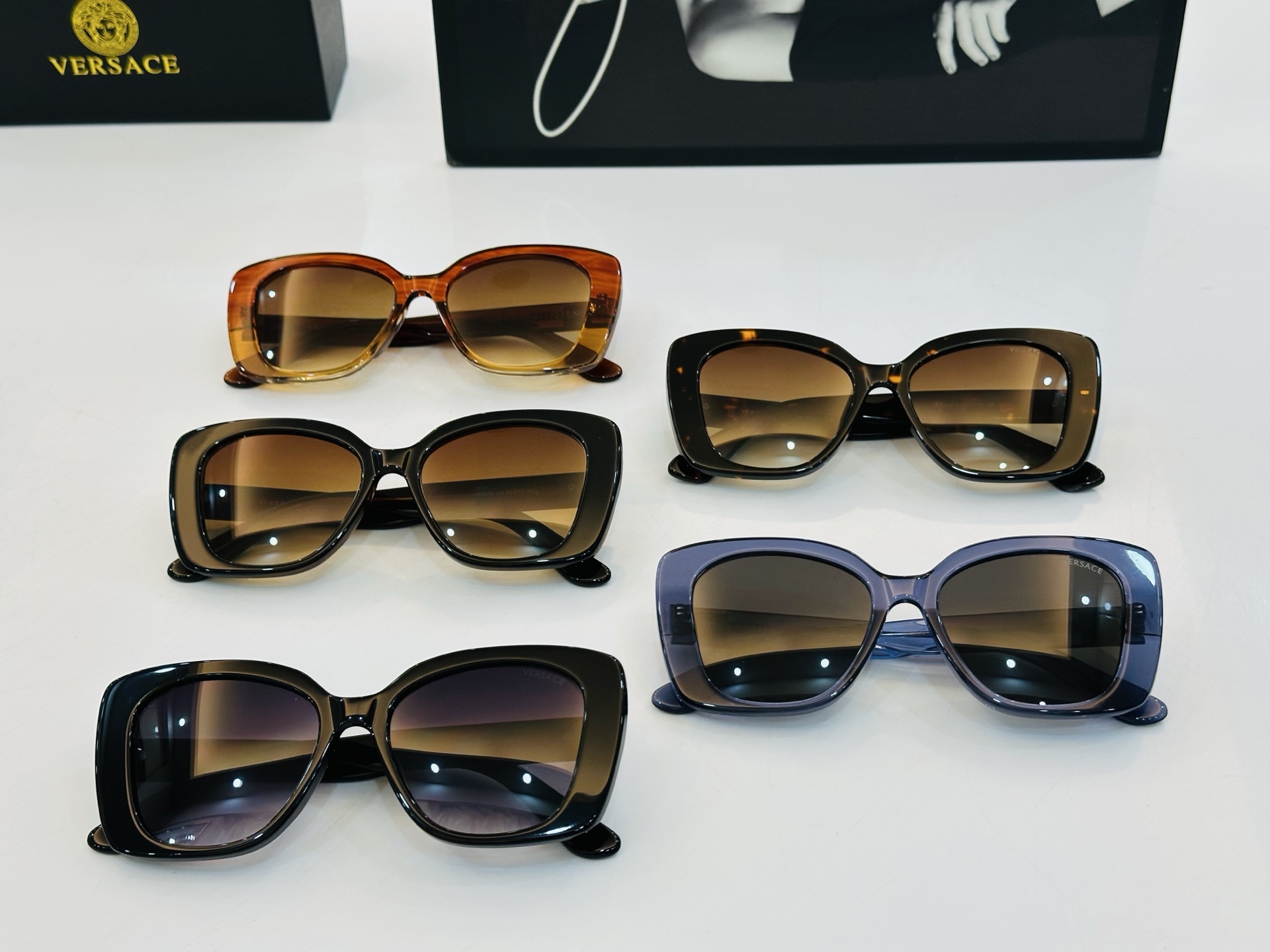 ‼️范思家 VE3379 👍 Size ：53口19-140 绝对要买😎真心美的让人心动 品质非常完美 