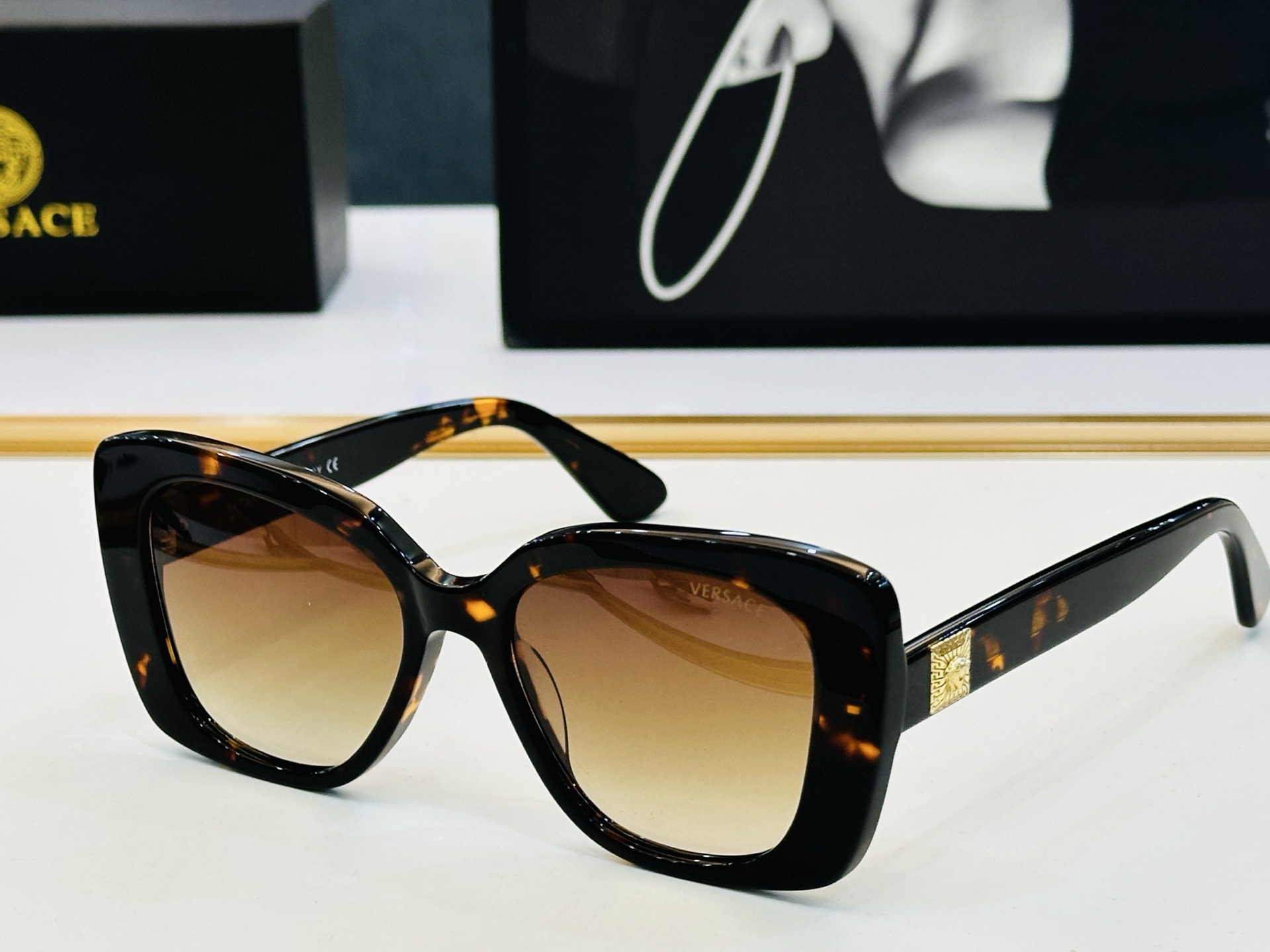 ‼️范思家 VE3379 👍 Size ：53口19-140 绝对要买😎真心美的让人心动 品质非常完美 