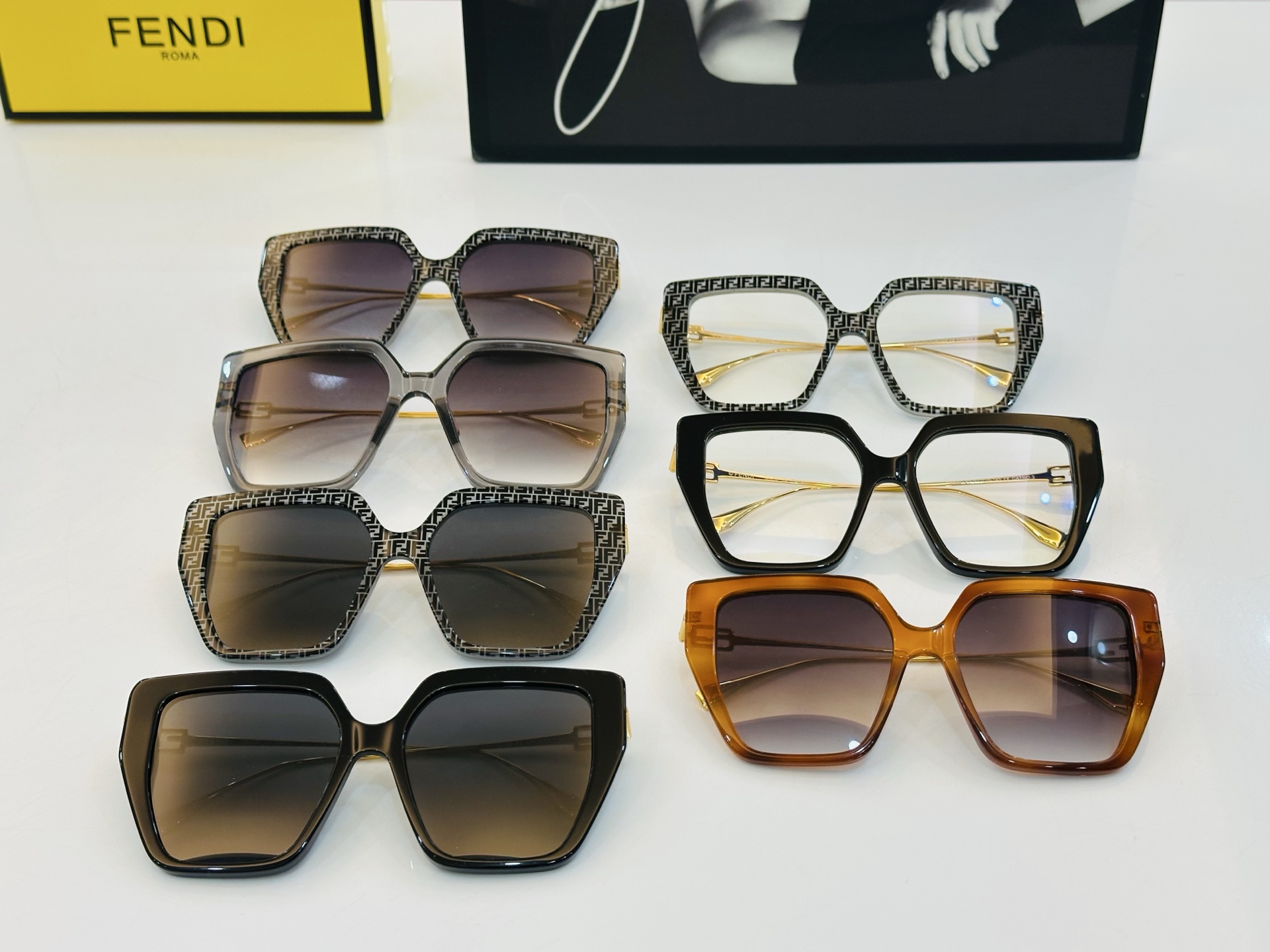 FEND* 芬家 FE40012U Size：52口18-145 板材大框 时尚酷 独特镜腿 👍👍F标新