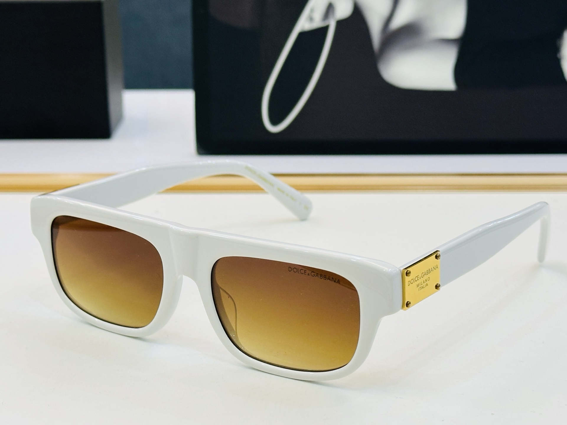 🆕 官网款 🔺DOLCE&GABBAN*🔻DG4432 Size：53口18-145 新颖独特🔝🔝b美艳