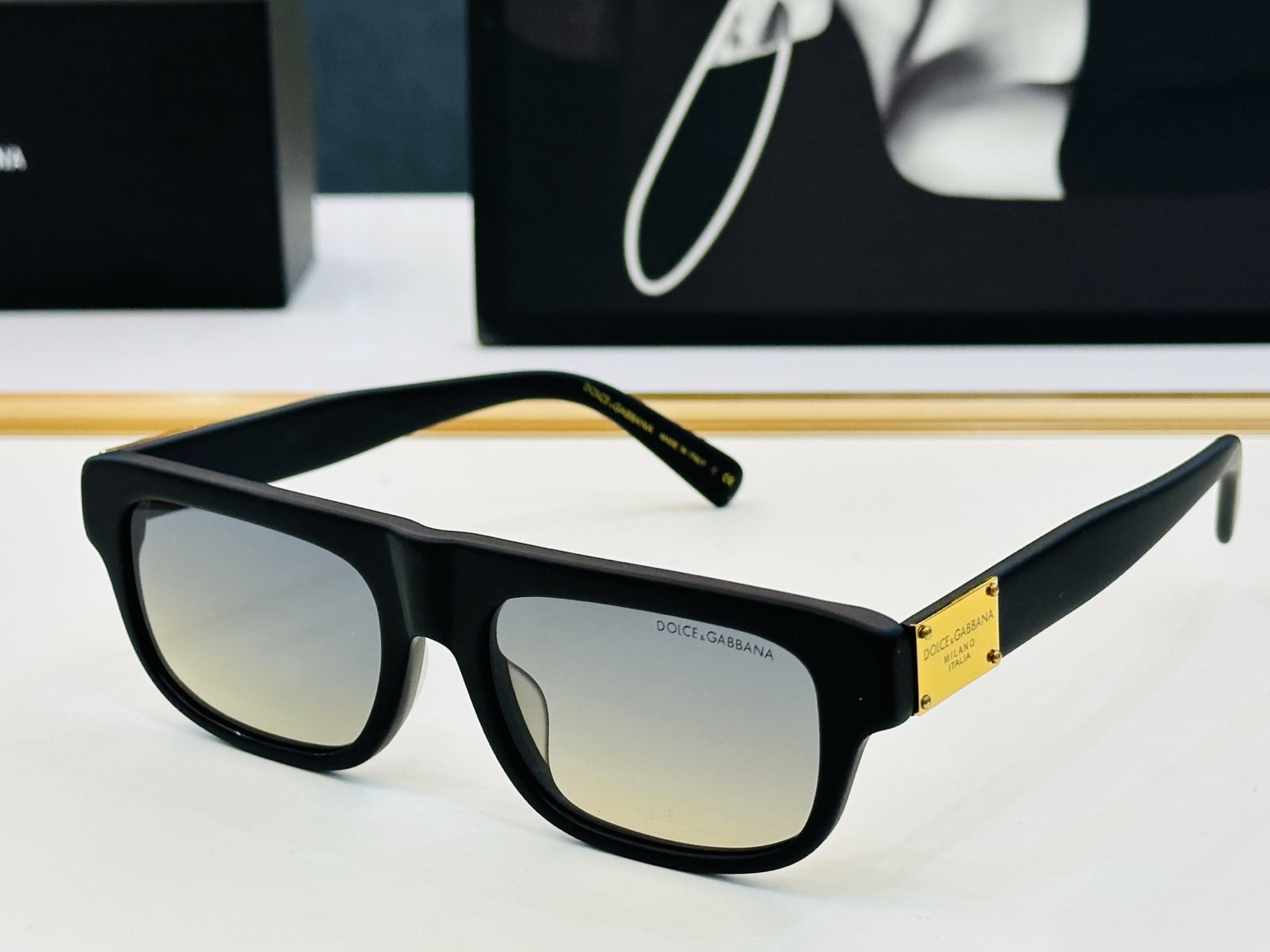 🆕 官网款 🔺DOLCE&GABBAN*🔻DG4432 Size：53口18-145 新颖独特🔝🔝b美艳