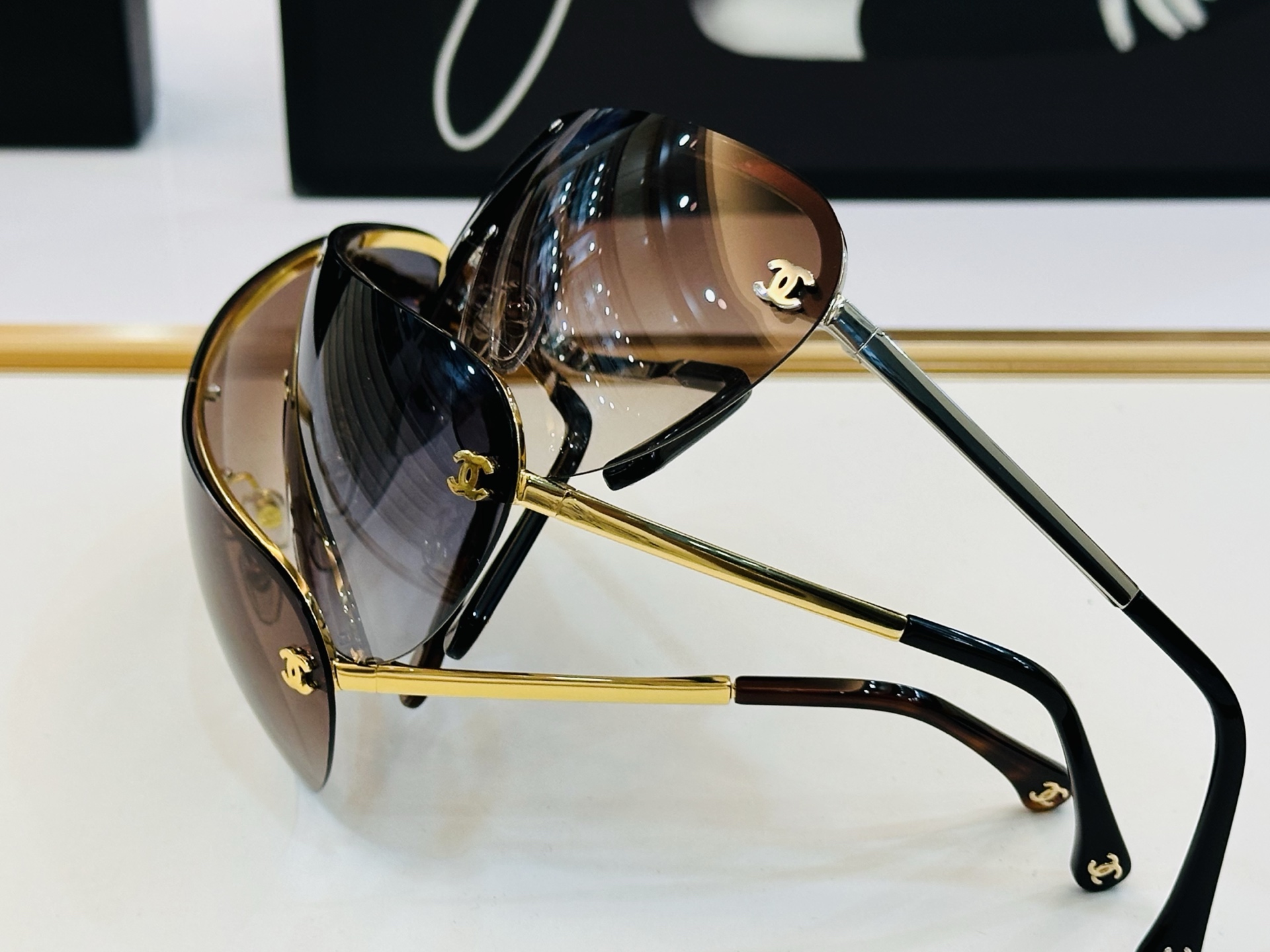 🆕 【CHANE*/香家】MODEL:CH9572 size：153口0-122 💅🏻💓b 太阳镜