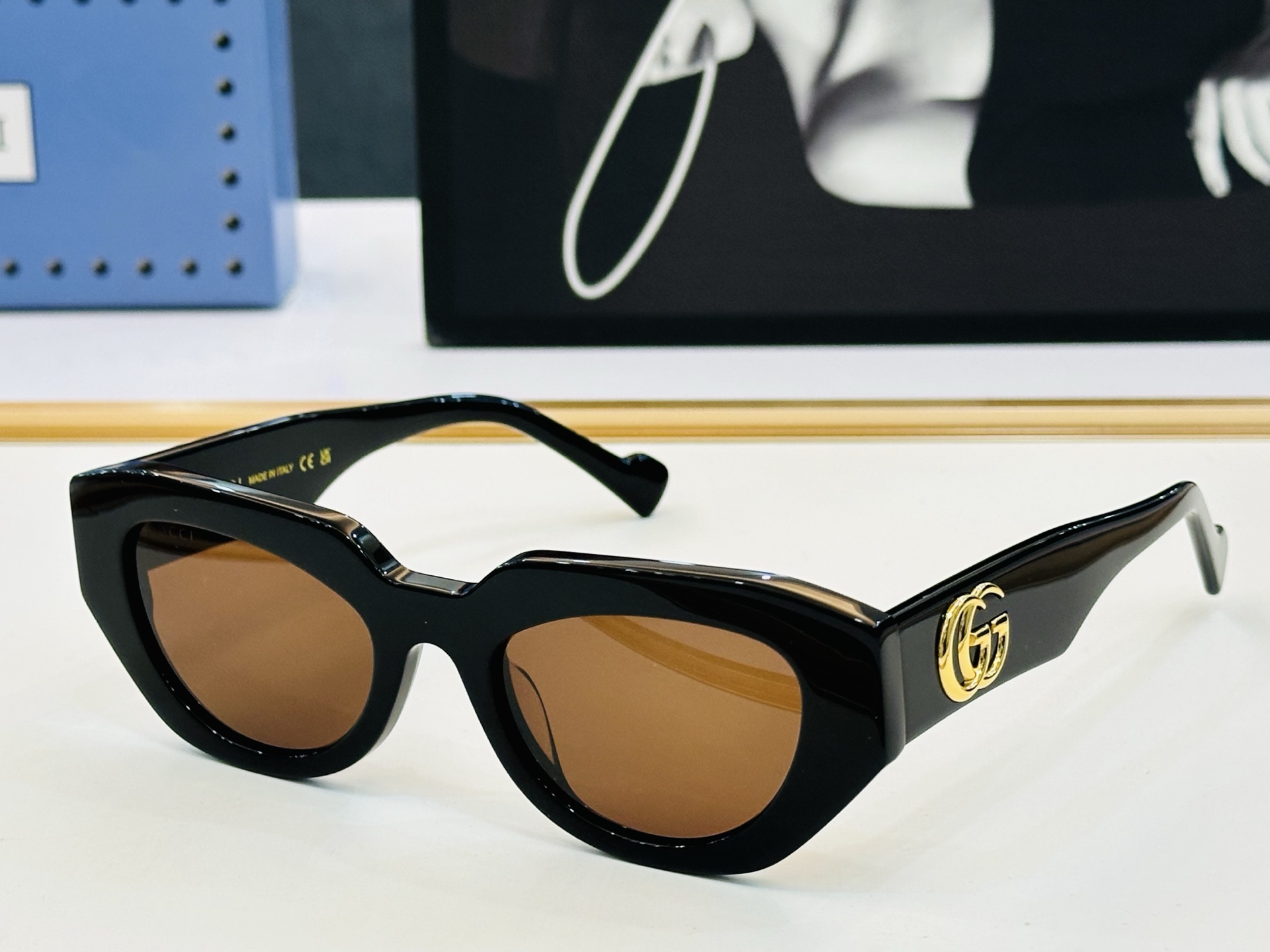 GUCC* 古家 GG1421S 🐝🐝系列 Size：51口20-145 🍁🍁 C超绝品质太阳镜 。