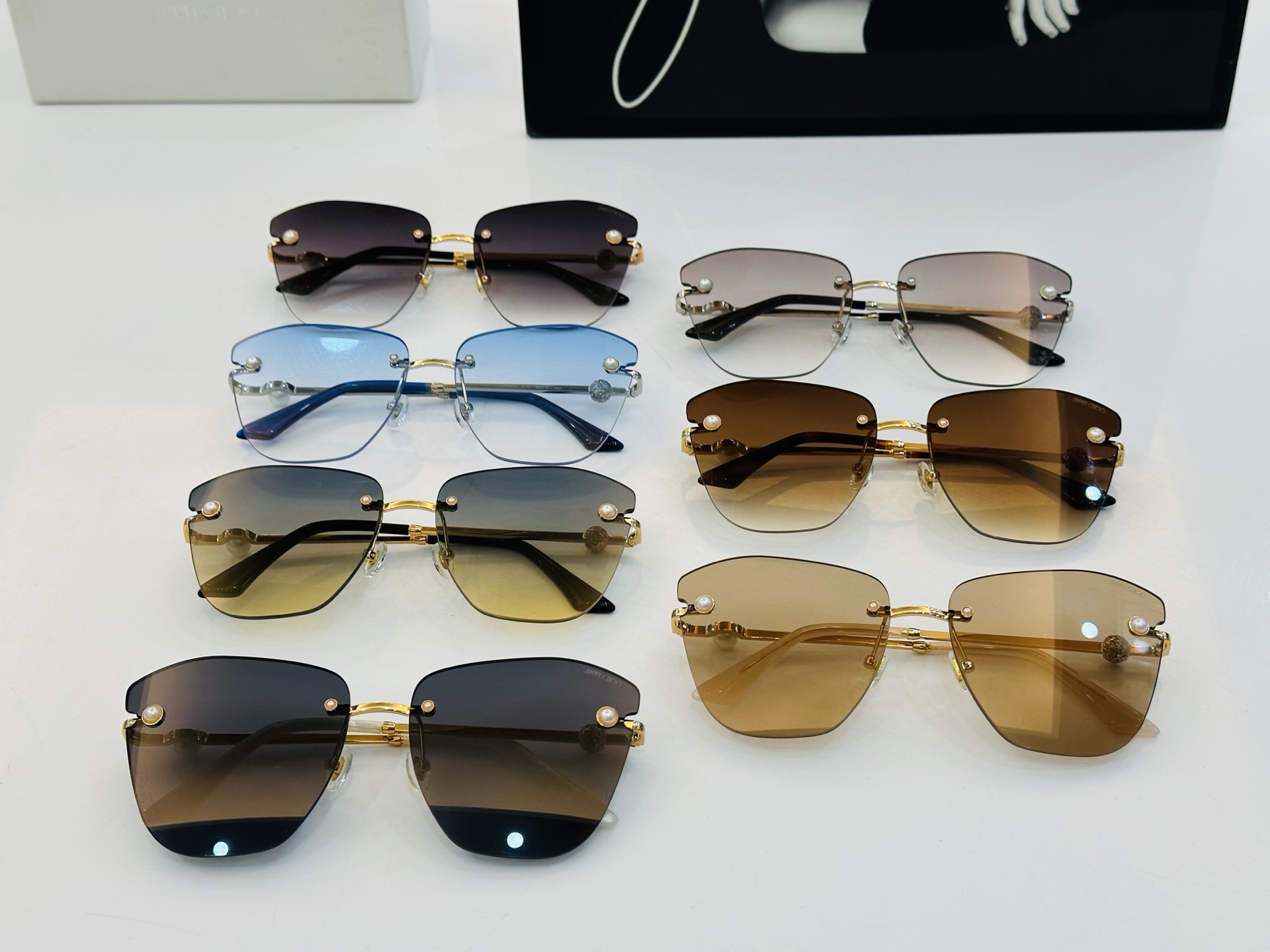 JIMMY CHO* 吉米家 JC4004HB Size：62口16-142 新款 坚持一如既往最高品质