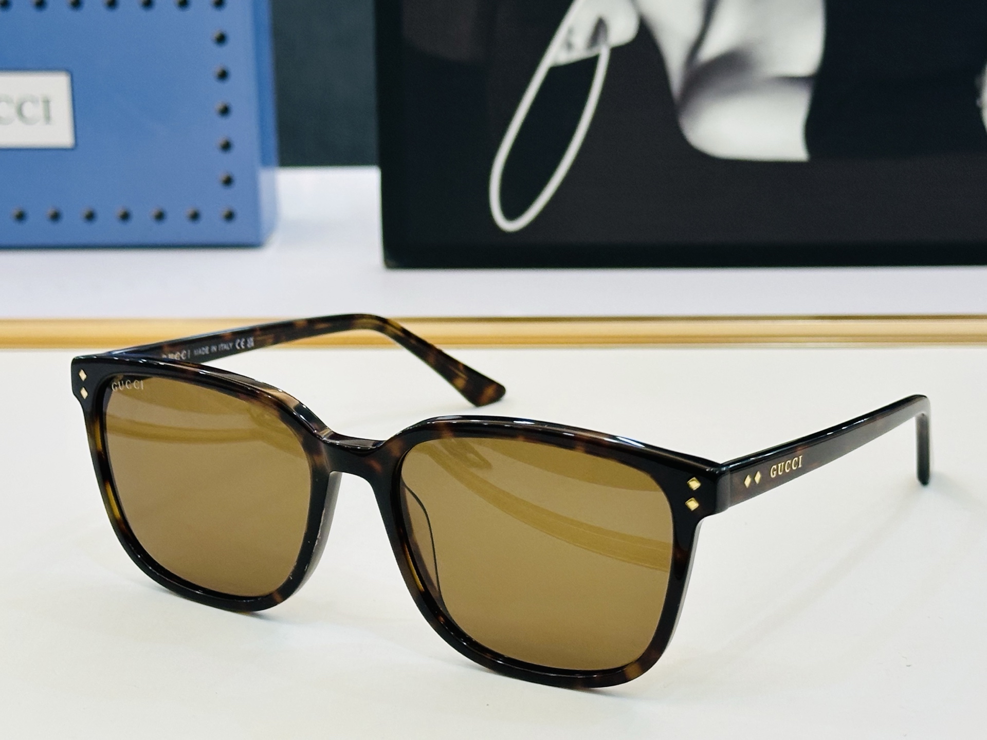 GUCC* 古家 GG1896 🐝🐝系列 Size：57口18-145 🍁🍁 L超绝品质 。