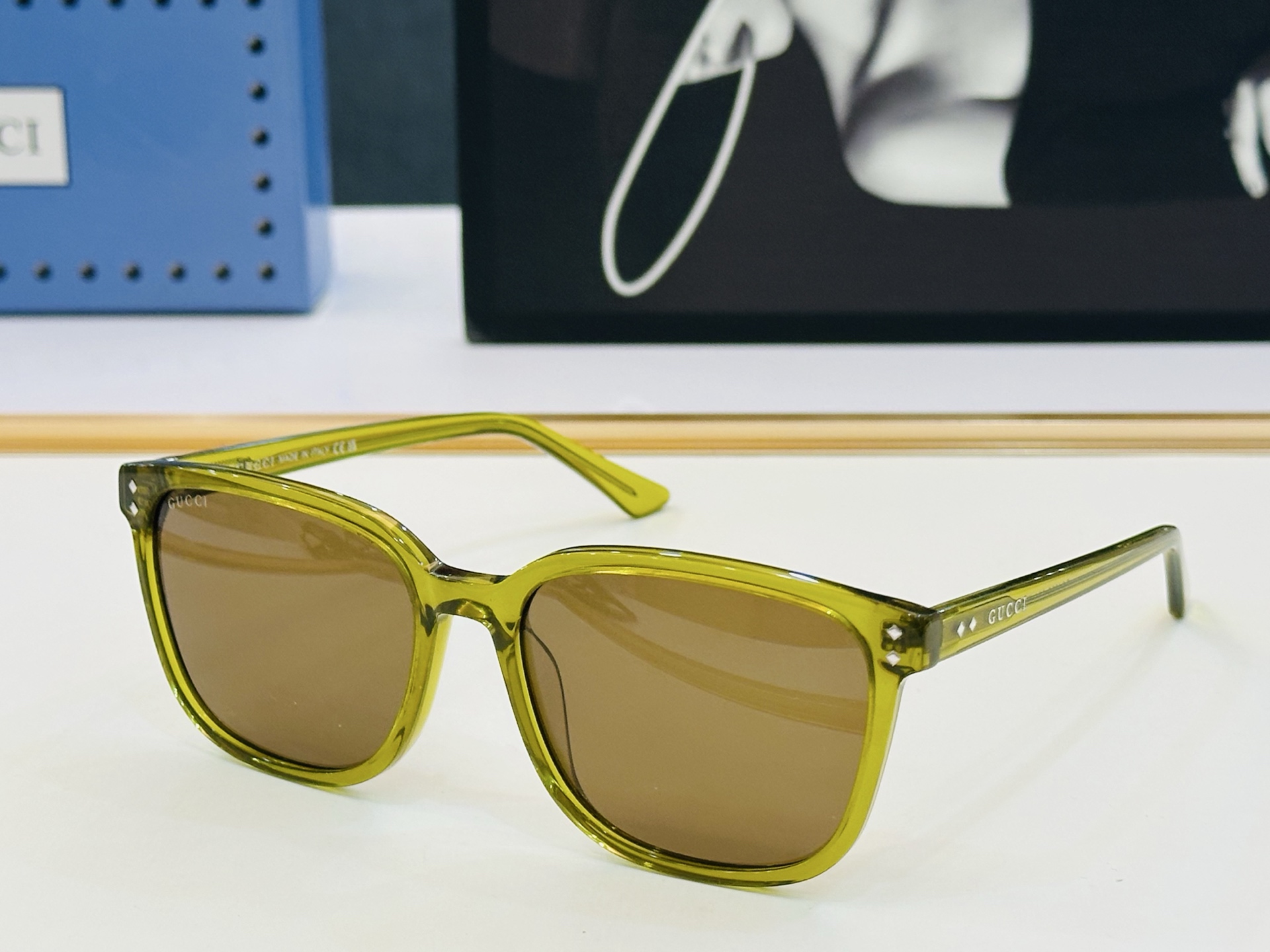 GUCC* 古家 GG1896 🐝🐝系列 Size：57口18-145 🍁🍁 L超绝品质 。