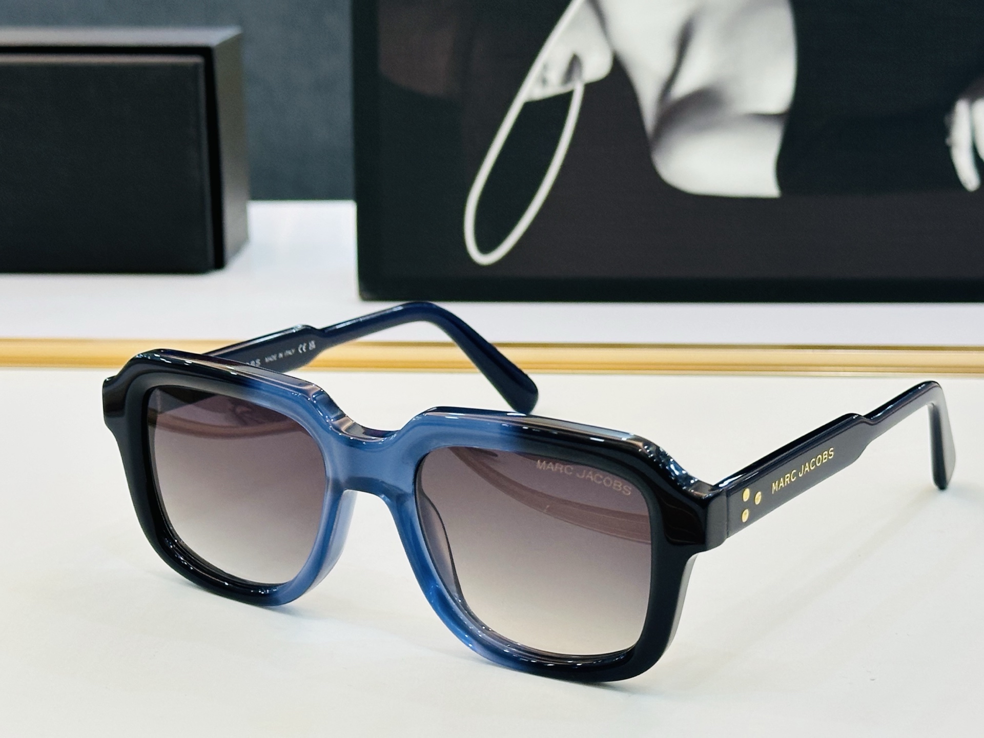 Marc jacobs 马杰家 Marc732 Size：54口19-145 采用今年流行的板材 Z完美