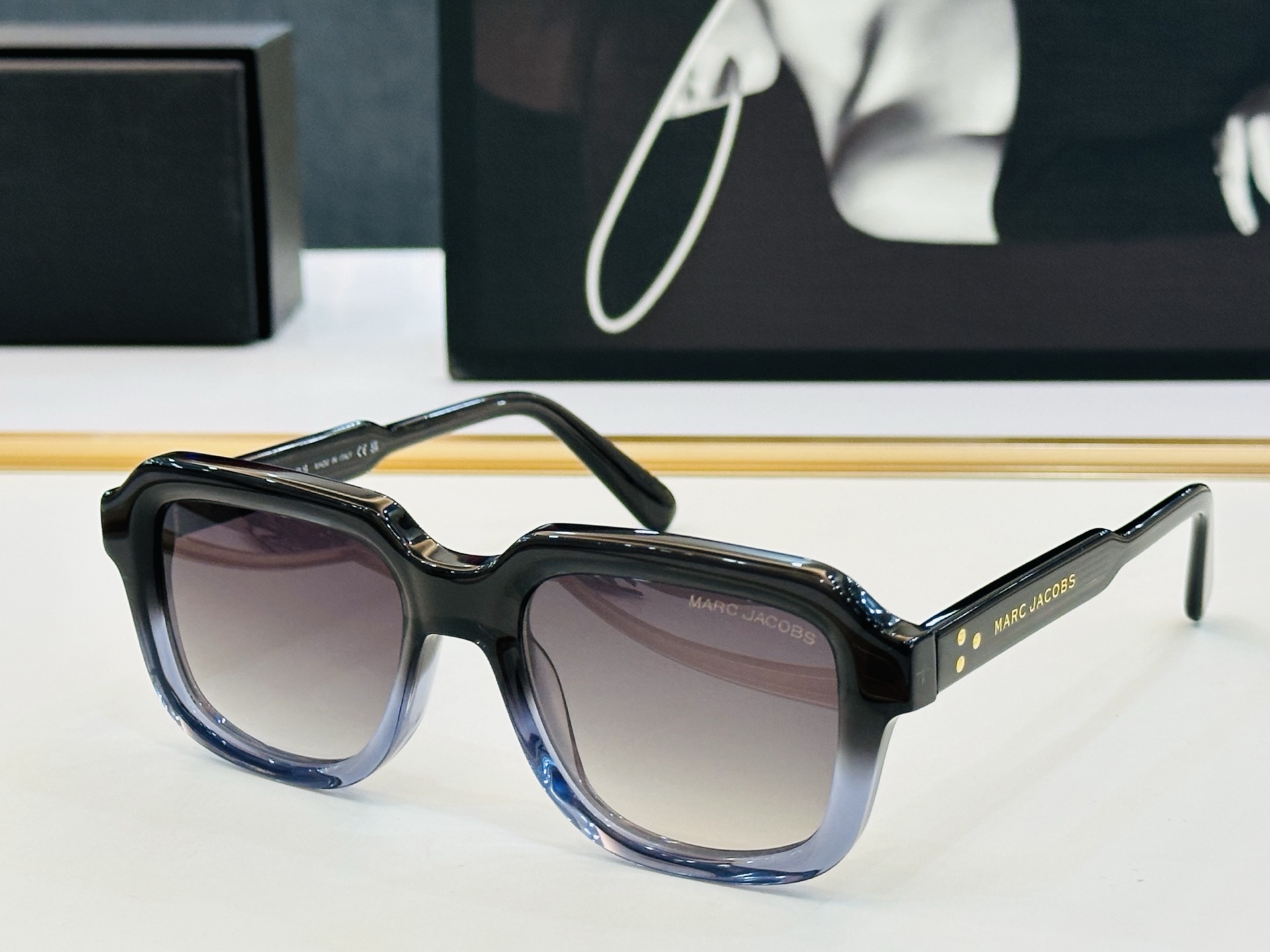 Marc jacobs 马杰家 Marc732 Size：54口19-145 采用今年流行的板材 Z完美