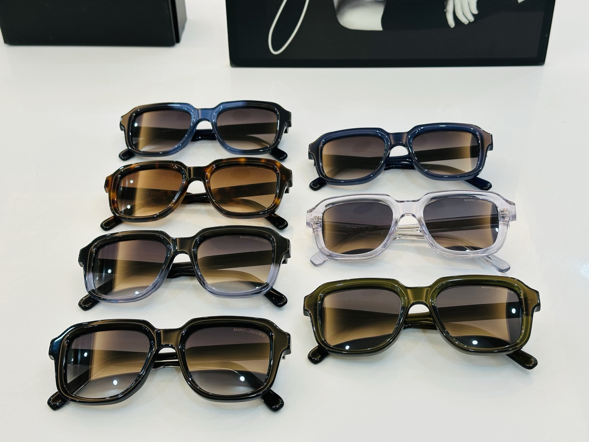 Marc jacobs 马杰家 Marc732 Size：54口19-145 采用今年流行的板材 Z完美