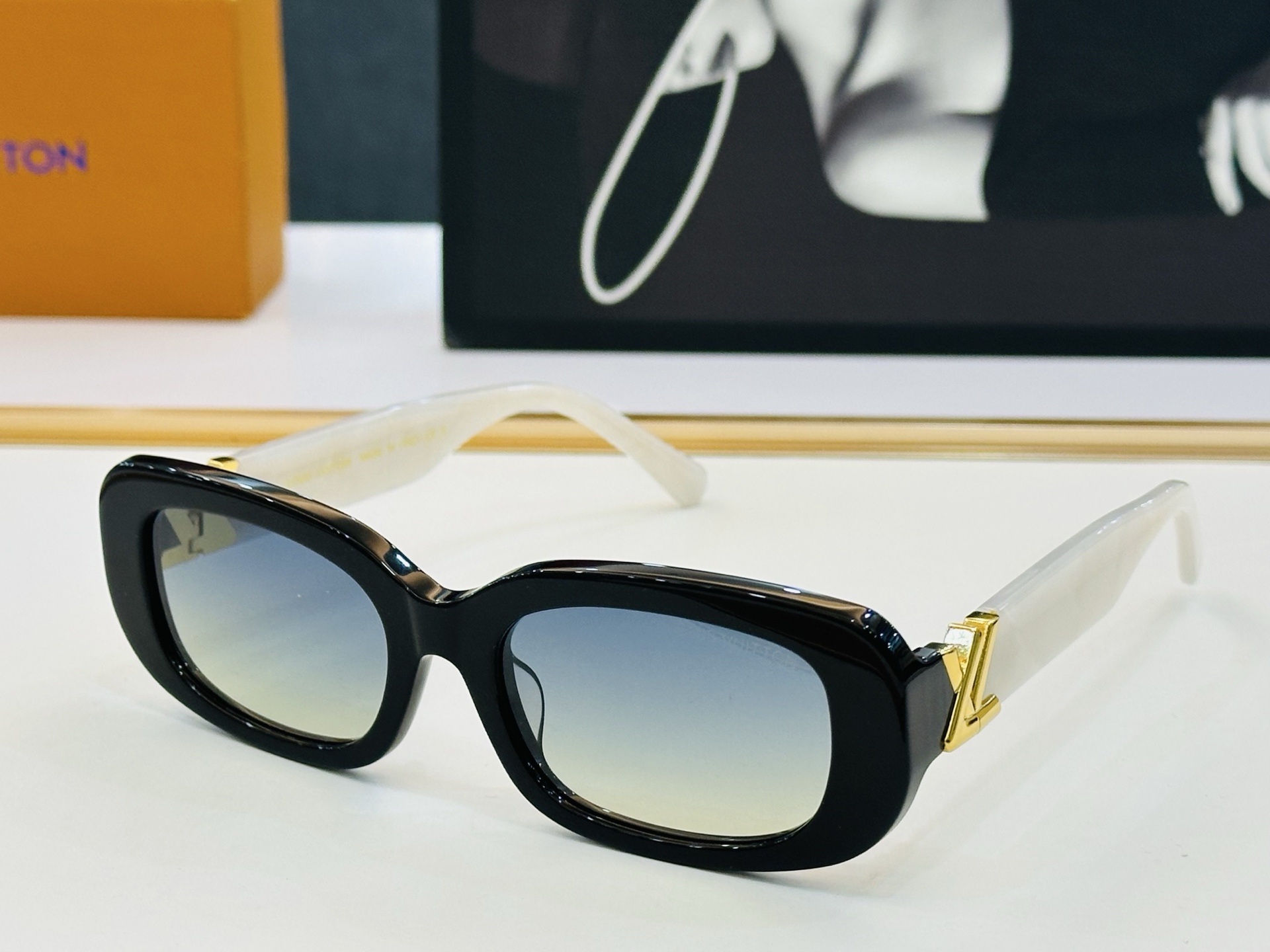 路易家 🎩Z3013U Size：54口19-140 充满活力的 展现独特个性🌟展现大气的你 C高品质 