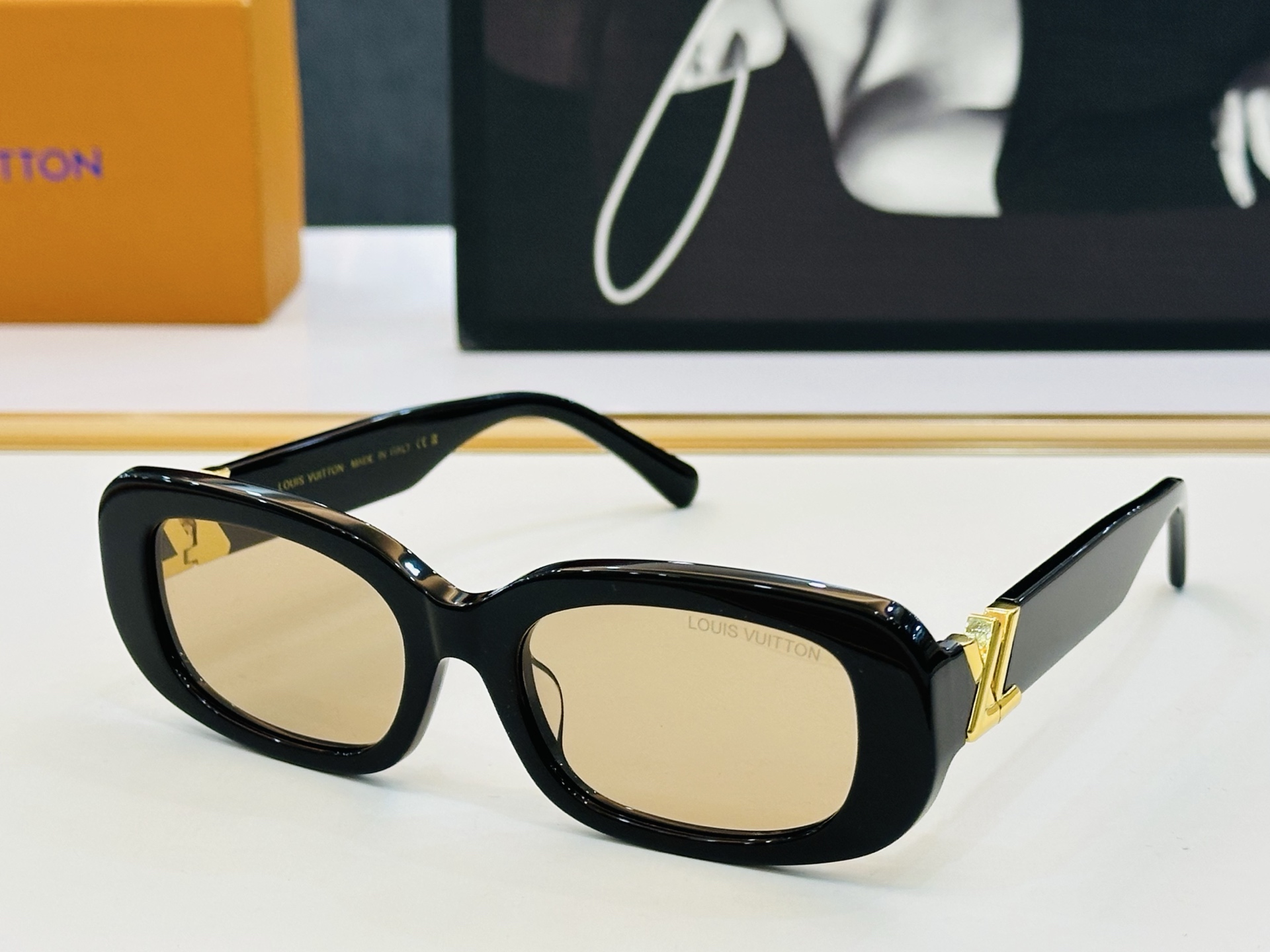 路易家 🎩Z3013U Size：54口19-140 充满活力的 展现独特个性🌟展现大气的你 C高品质 