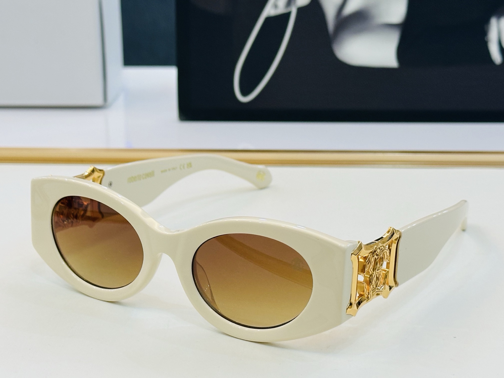 罗伯特家 SRC604 Size：50口21-132 呲牙][呲牙]进口材料 logo 全新的感觉 给你