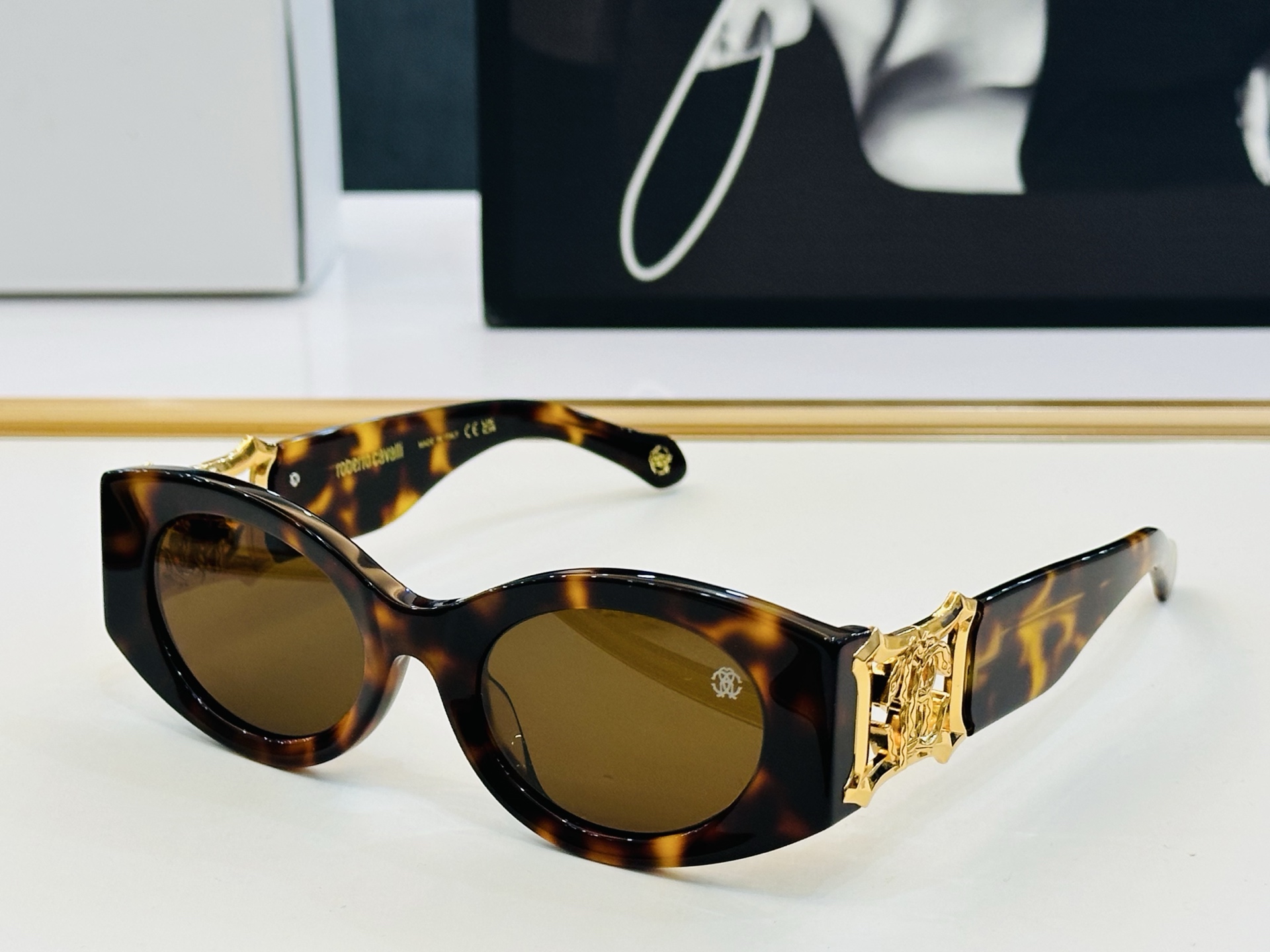 罗伯特家 SRC604 Size：50口21-132 呲牙][呲牙]进口材料 logo 全新的感觉 给你