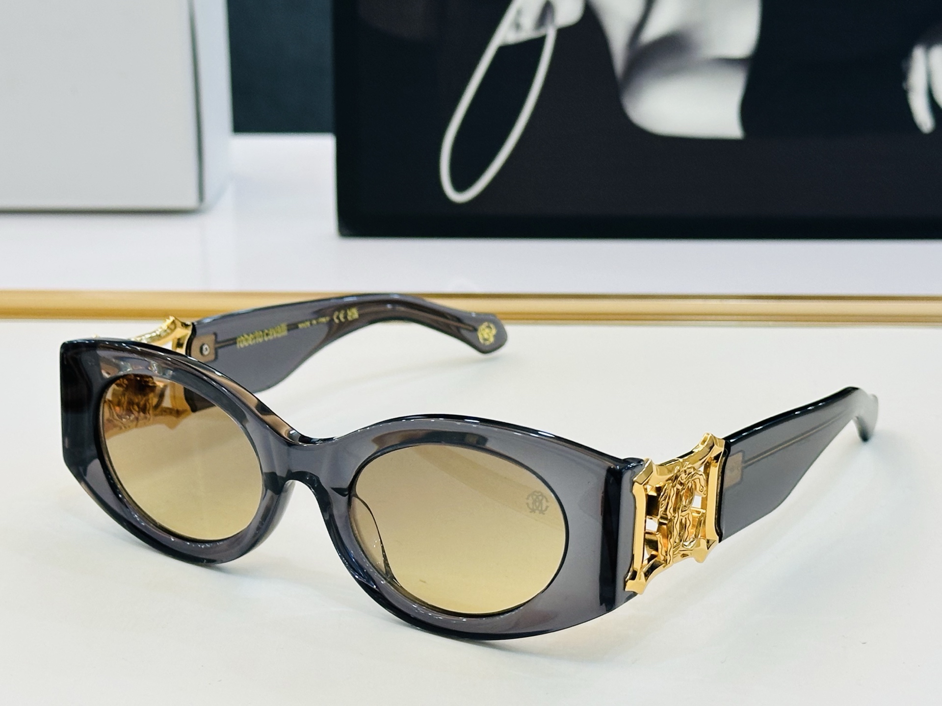 罗伯特家 SRC604 Size：50口21-132 呲牙][呲牙]进口材料 logo 全新的感觉 给你