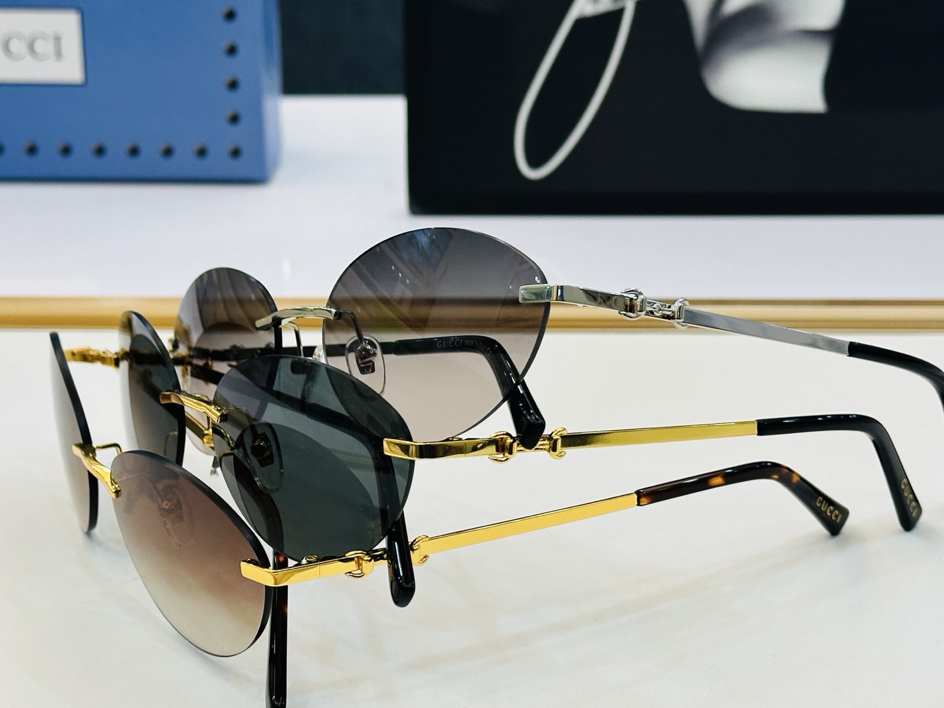 🔺GUCC*🔻 古家GG2051S Size：59口17-140 原版墨镜搭配镜框🔝🔝时尚靓丽 F个性十