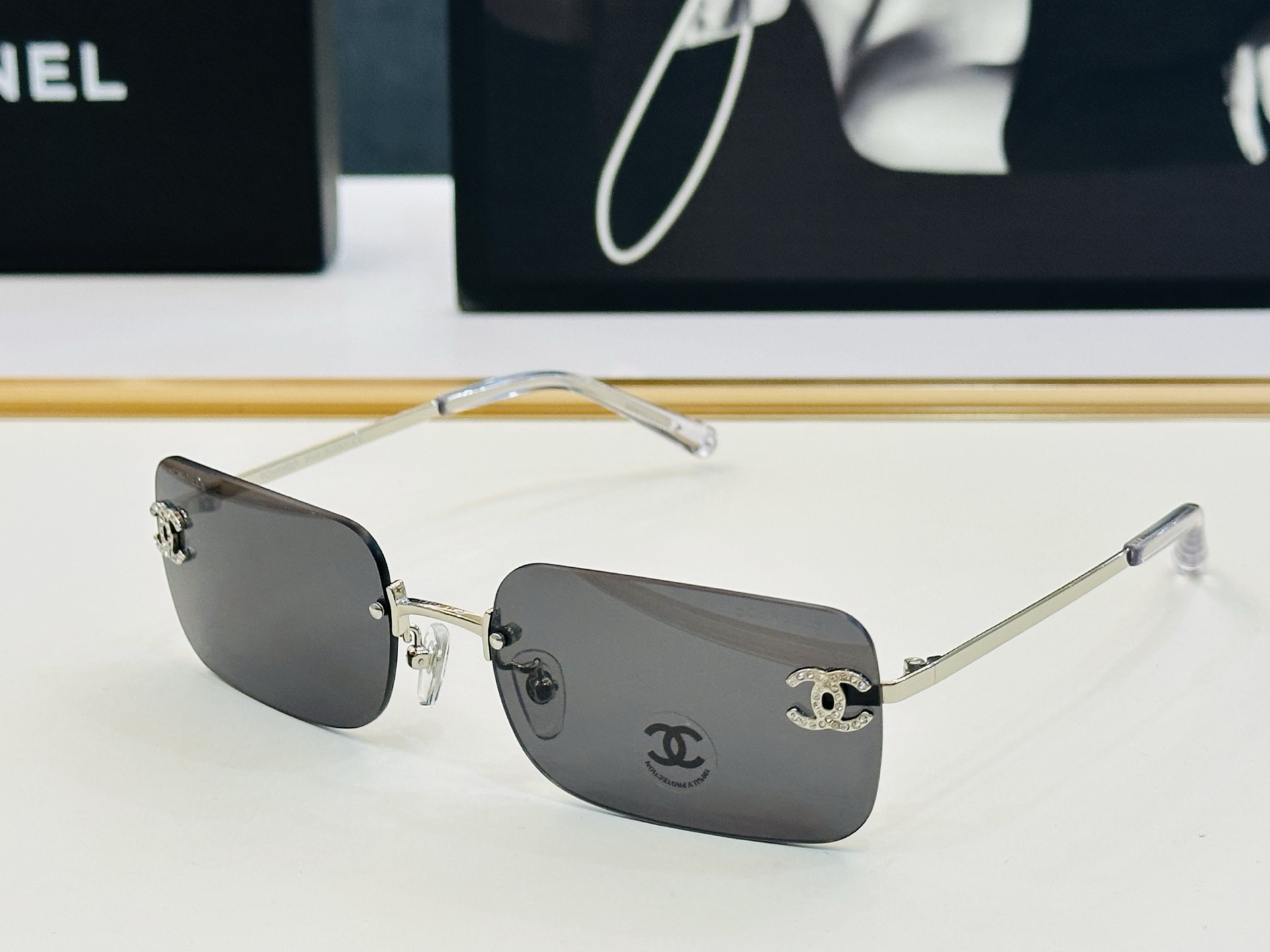 NO:376303,【CHANE*/Xiangjia】MODEL:CH4017 size62-17-120 F sunglasses Glasses Sunglasses Sunglasses, glasses, chanel, chanel, chanel19860909【CHANE*/香家】MODEL:CH4017 size62口17-120 F太阳镜 眼镜墨镜太阳镜,眼镜,chanel,chanel,glasses