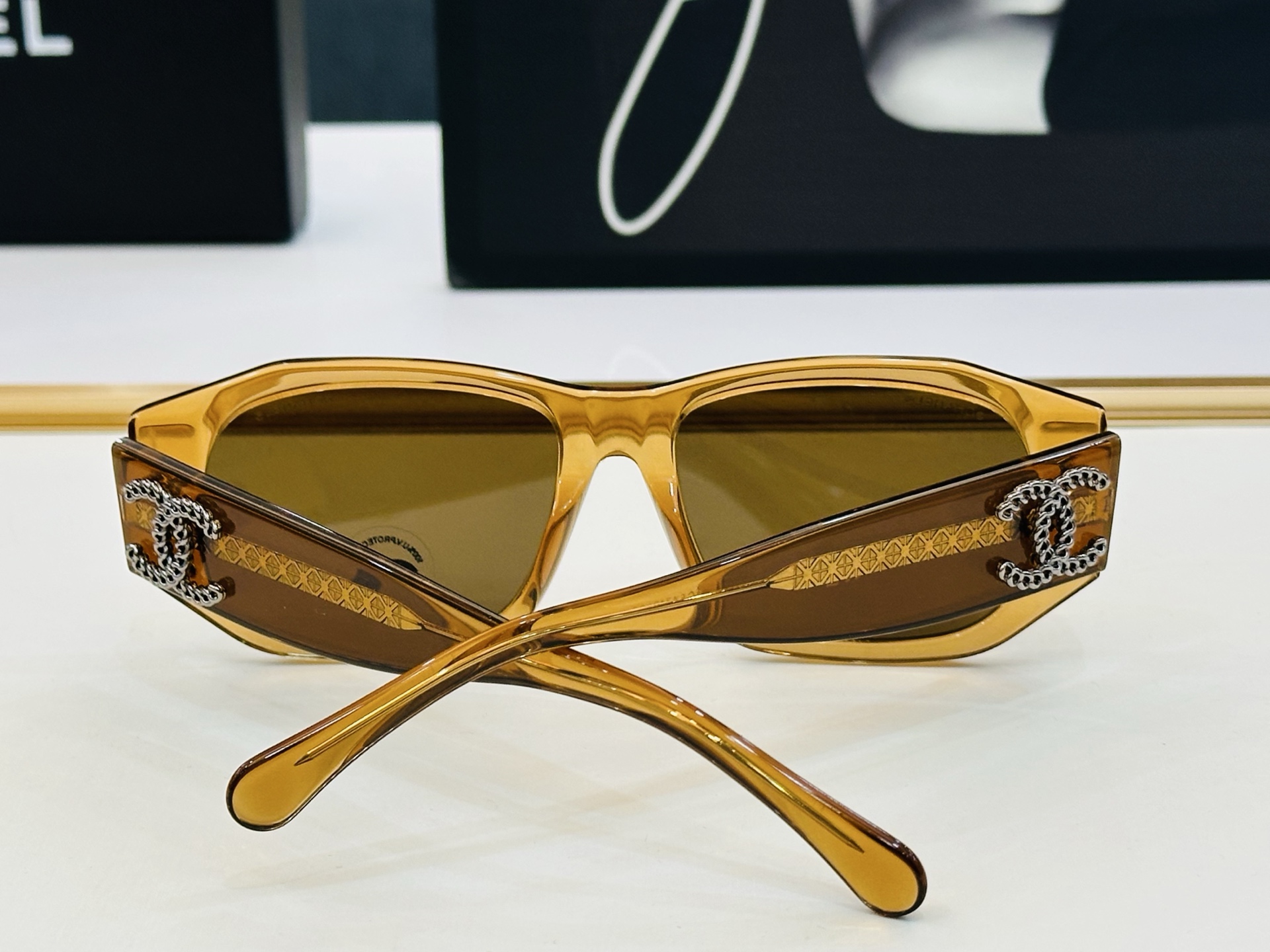 【CHANE*/香家】MODEL:CH5554 Size：55口18-145 💅🏻💓一 太阳镜