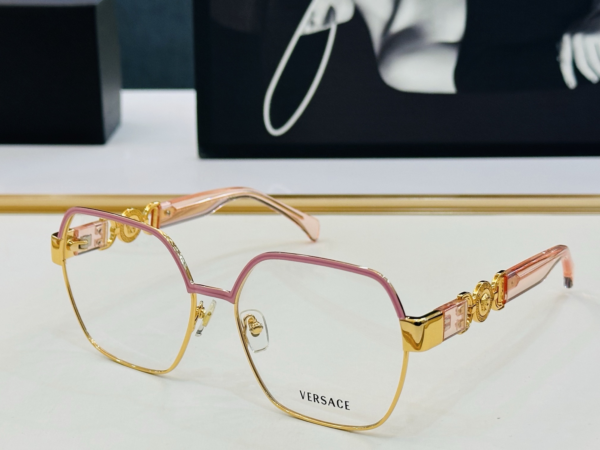 🎉🎉范思家 VERSACE✨✨✨MODEL：VE1291D Size：58口17-142 ✨b有范