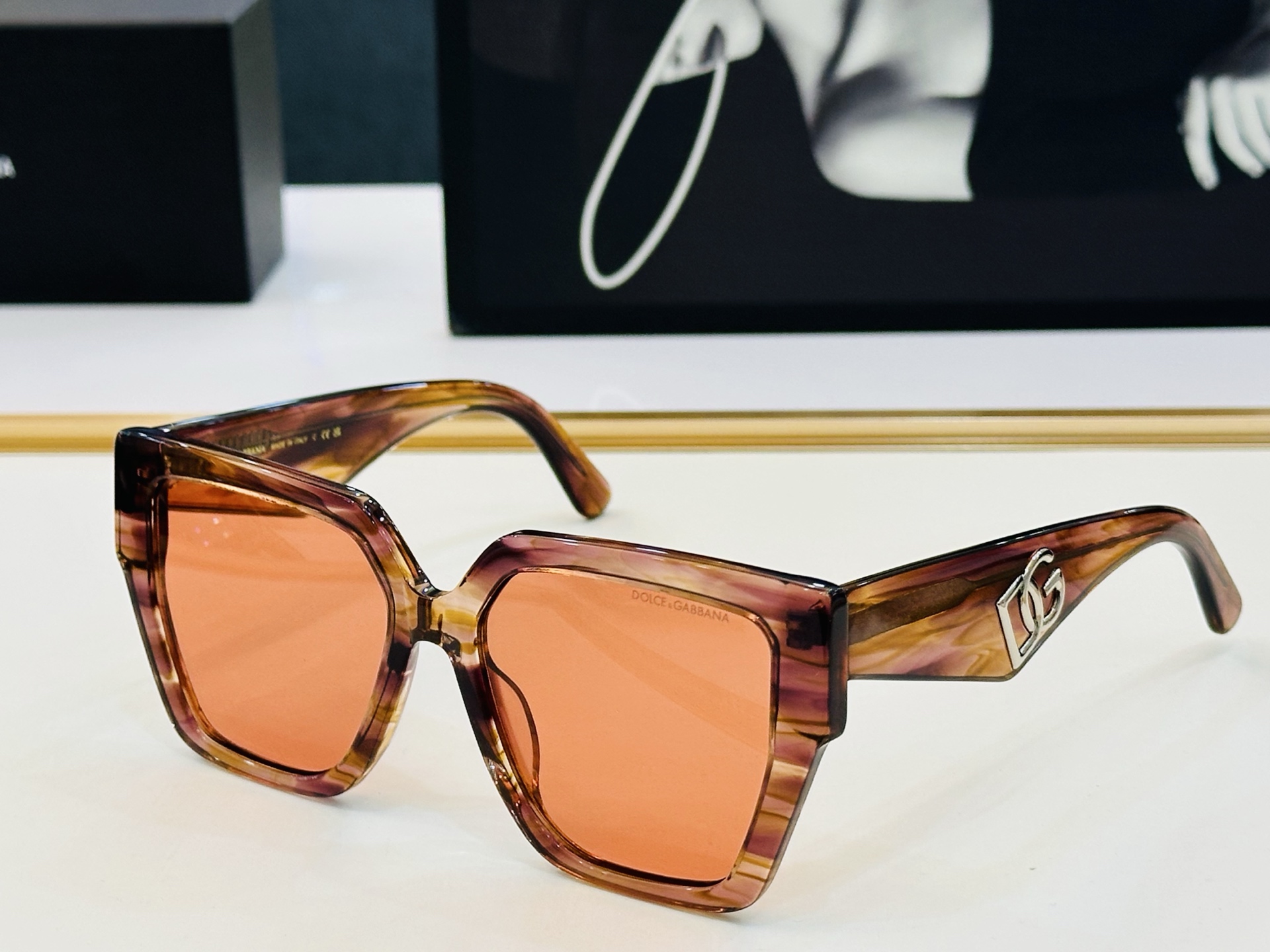 🆕 官网款 🔺DOLCE&GABBAN*🔻DG4438 Size：55口17-145 新颖独特🔝🔝b美艳