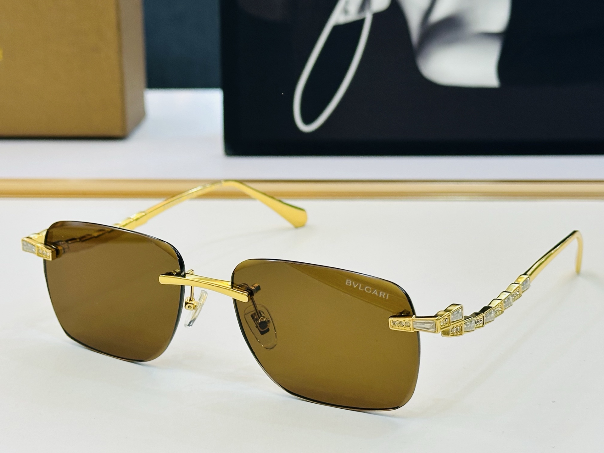 🆕款 官网同售 宝格家 BV1801LU 👍 Size ：57口17-142 绝对要买😎品质非常完美 b