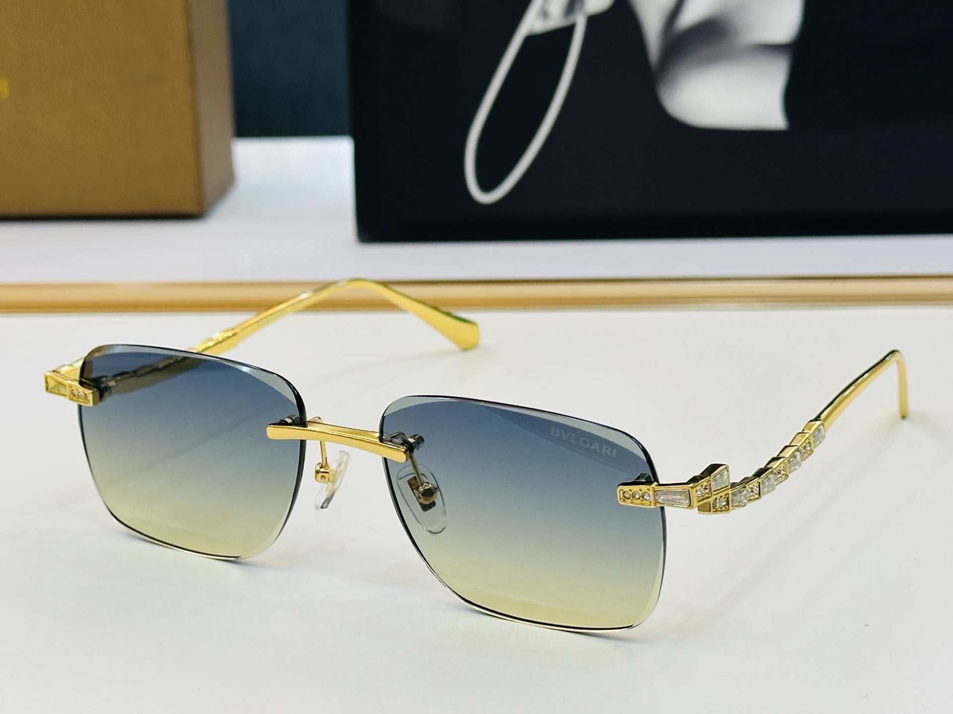 🆕款 官网同售 宝格家 BV1801LU 👍 Size ：57口17-142 绝对要买😎品质非常完美 b