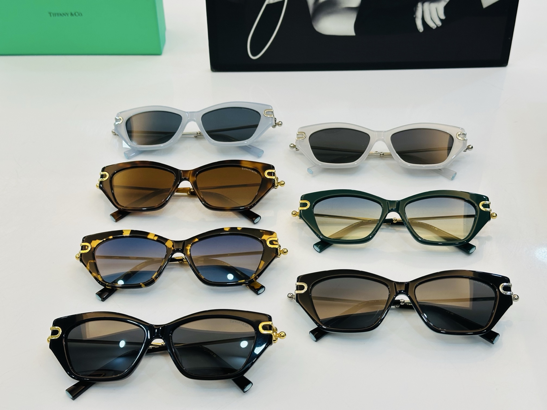 蒂芙家 Tiffany & CO. TF4231U Size：53口16-140 时尚太阳镜架 👍b多色
