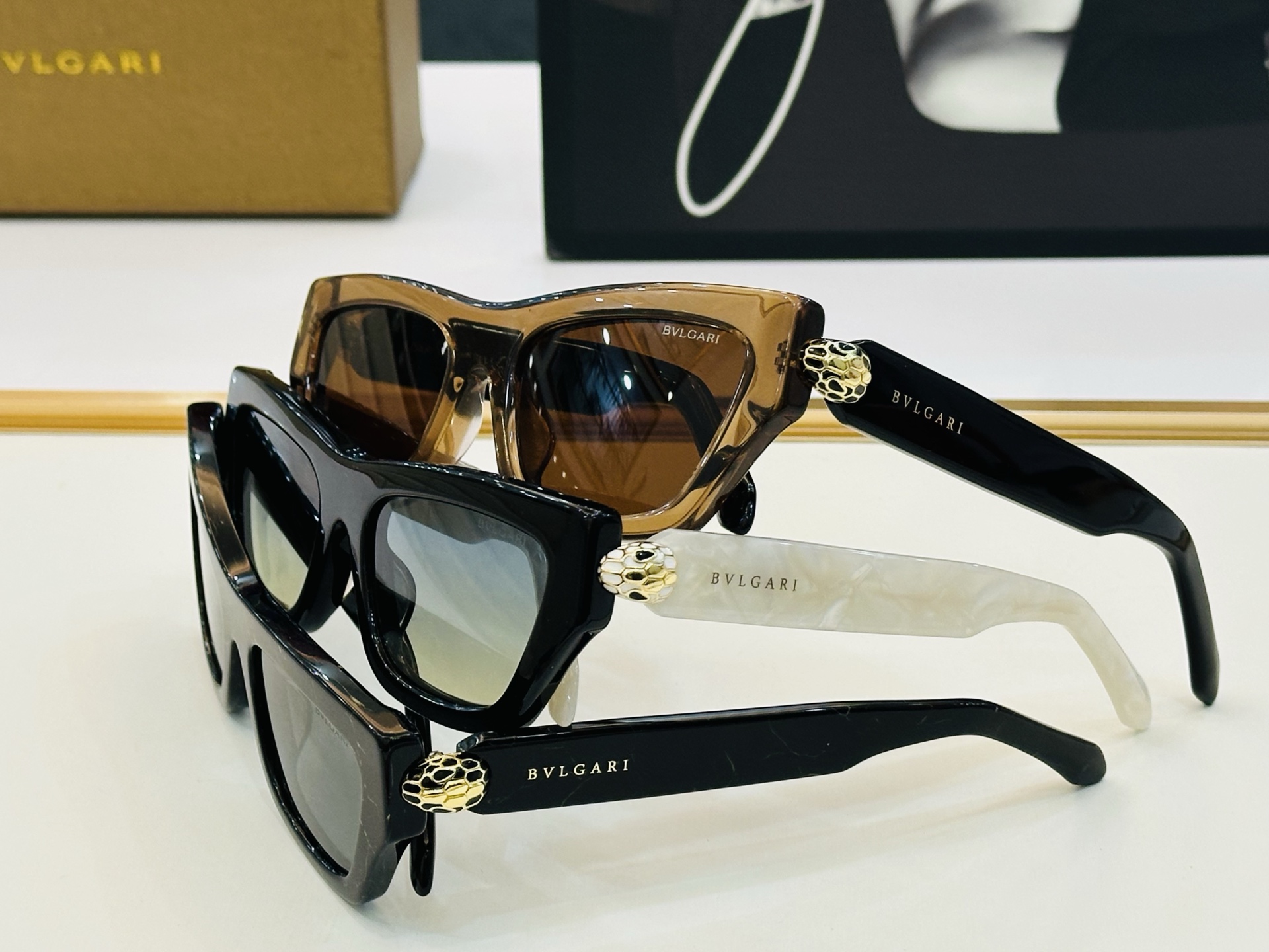 🆕款 官网同售 宝格家 BV40085 👍 Size ：54口20-140 绝对要买😎品质非常完美 C出