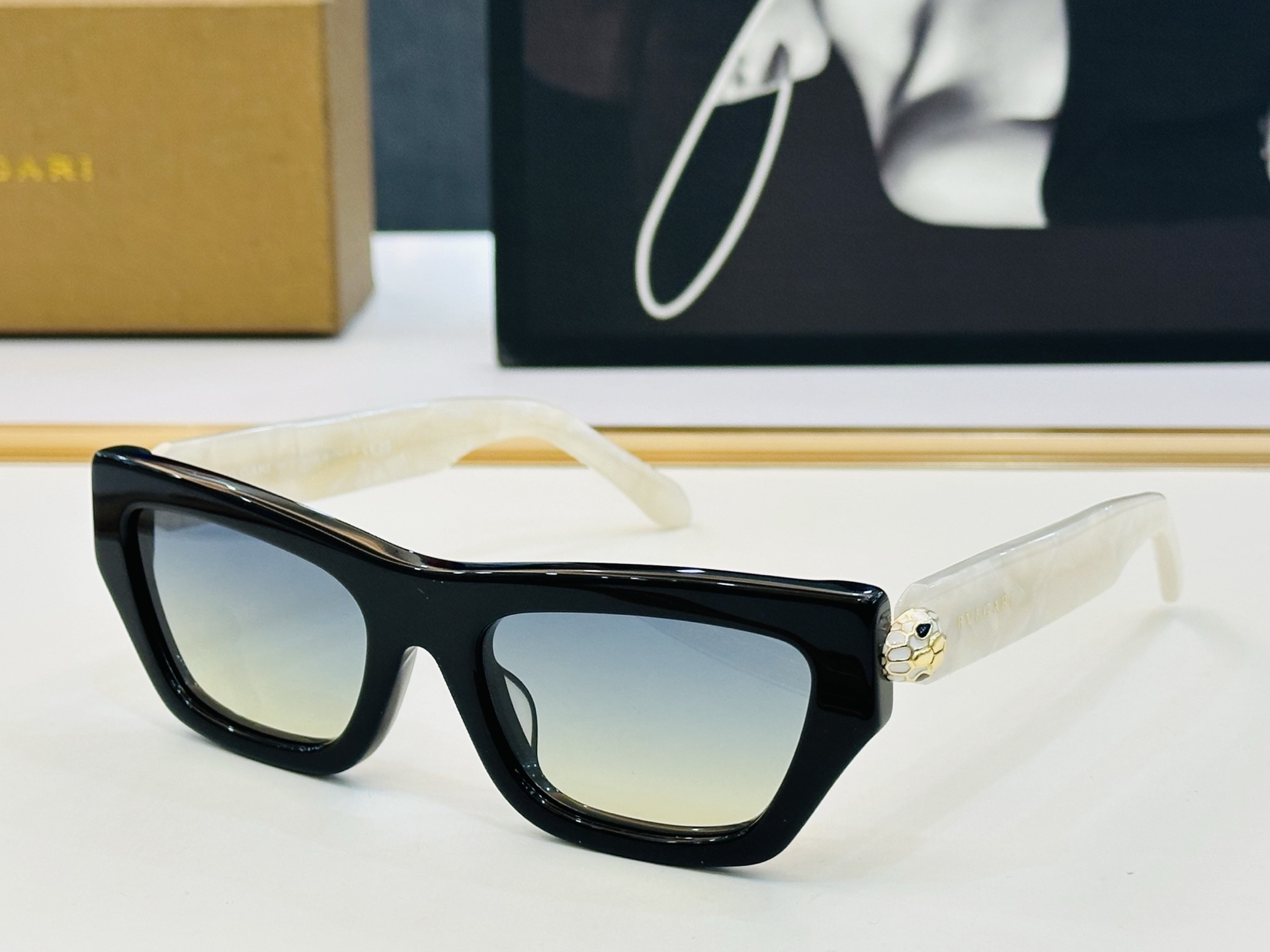 🆕款 官网同售 宝格家 BV40085 👍 Size ：54口20-140 绝对要买😎品质非常完美 C出