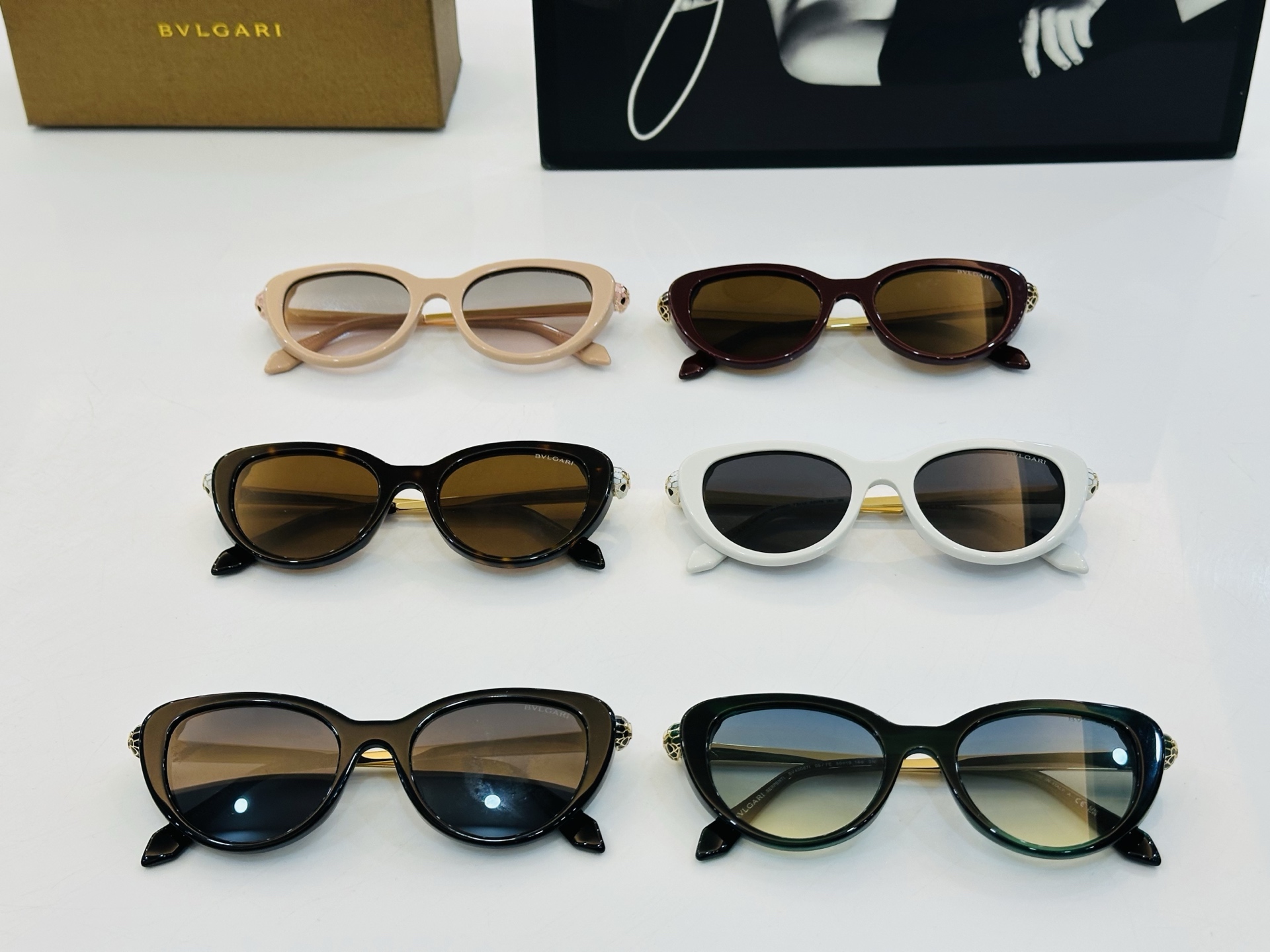 🆕款 官网同售 宝格家 BV40067 👍 Size ：50口19-140 绝对要买😎品质非常完美 C出